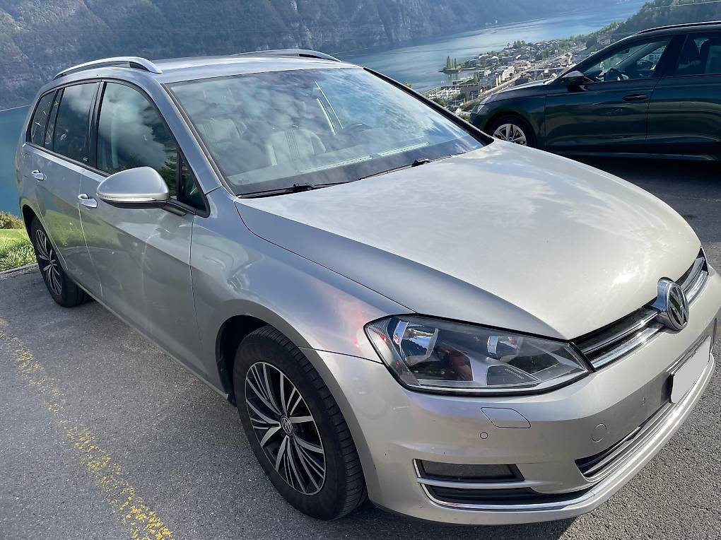 VW Golf Variant 1.6 TDI Allstar-image-0