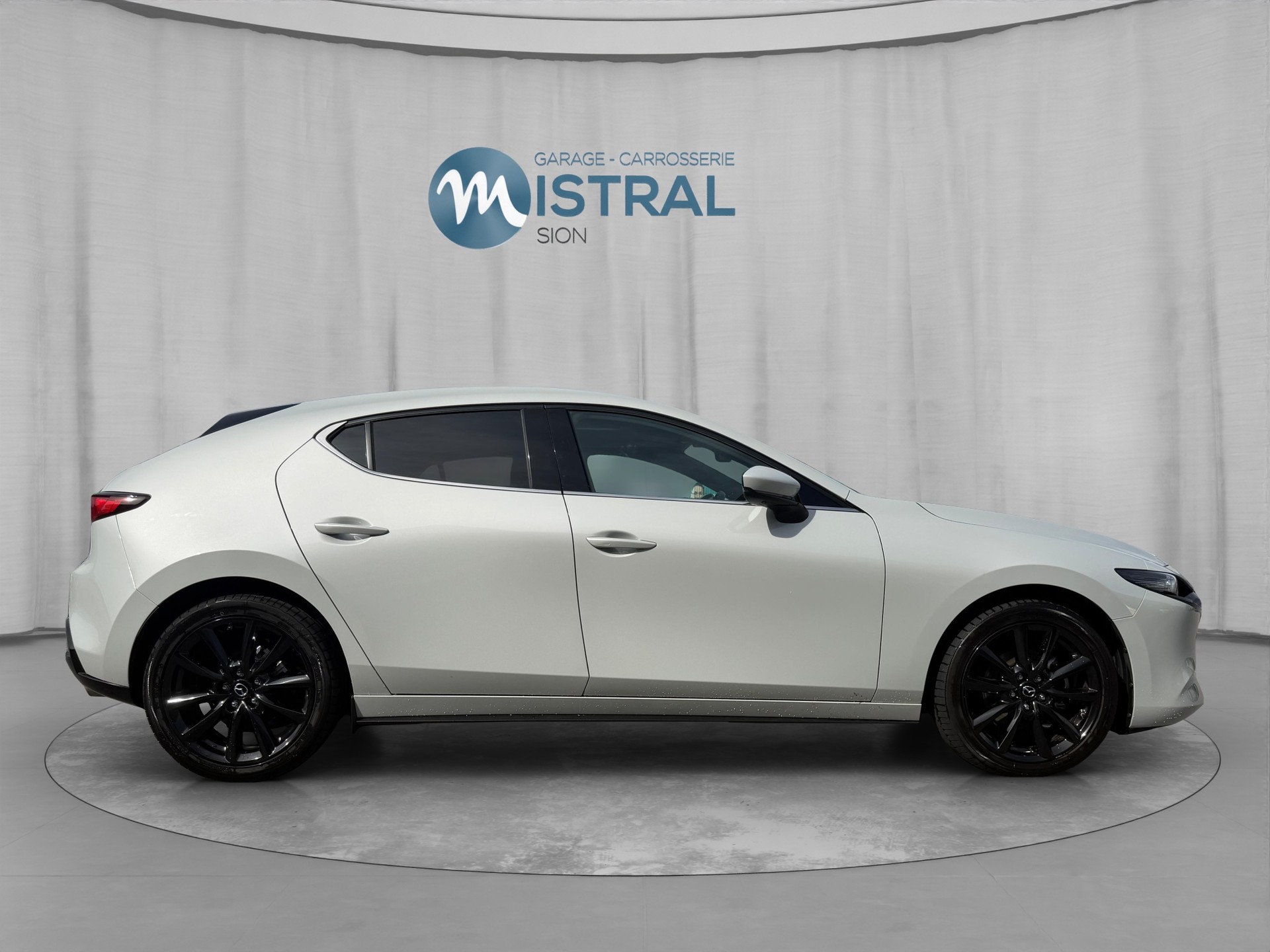 MAZDA 3 Hatchback SKYACTIV-X M Hybrid 186 Exclusive Line-image-5