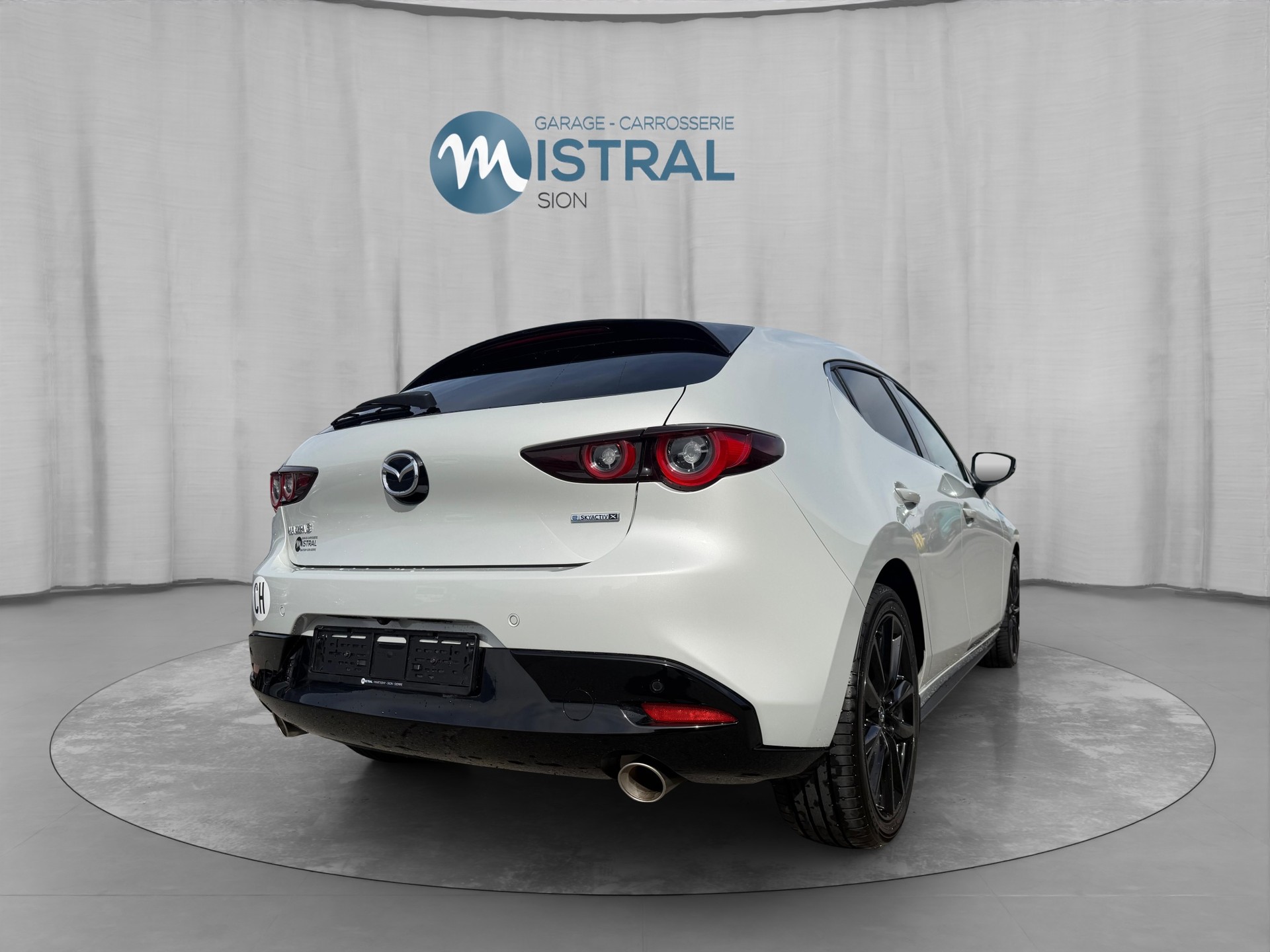 MAZDA 3 Hatchback SKYACTIV-X M Hybrid 186 Exclusive Line-image-4