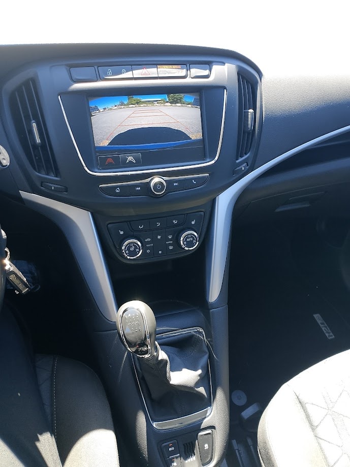 OPEL Zafira 1.6i Turbo 120 Years-image-9