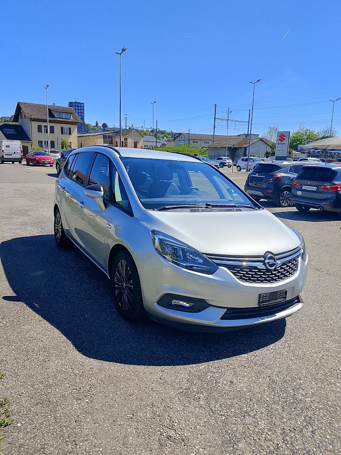OPEL Zafira 1.6i Turbo 120 Years-image-1