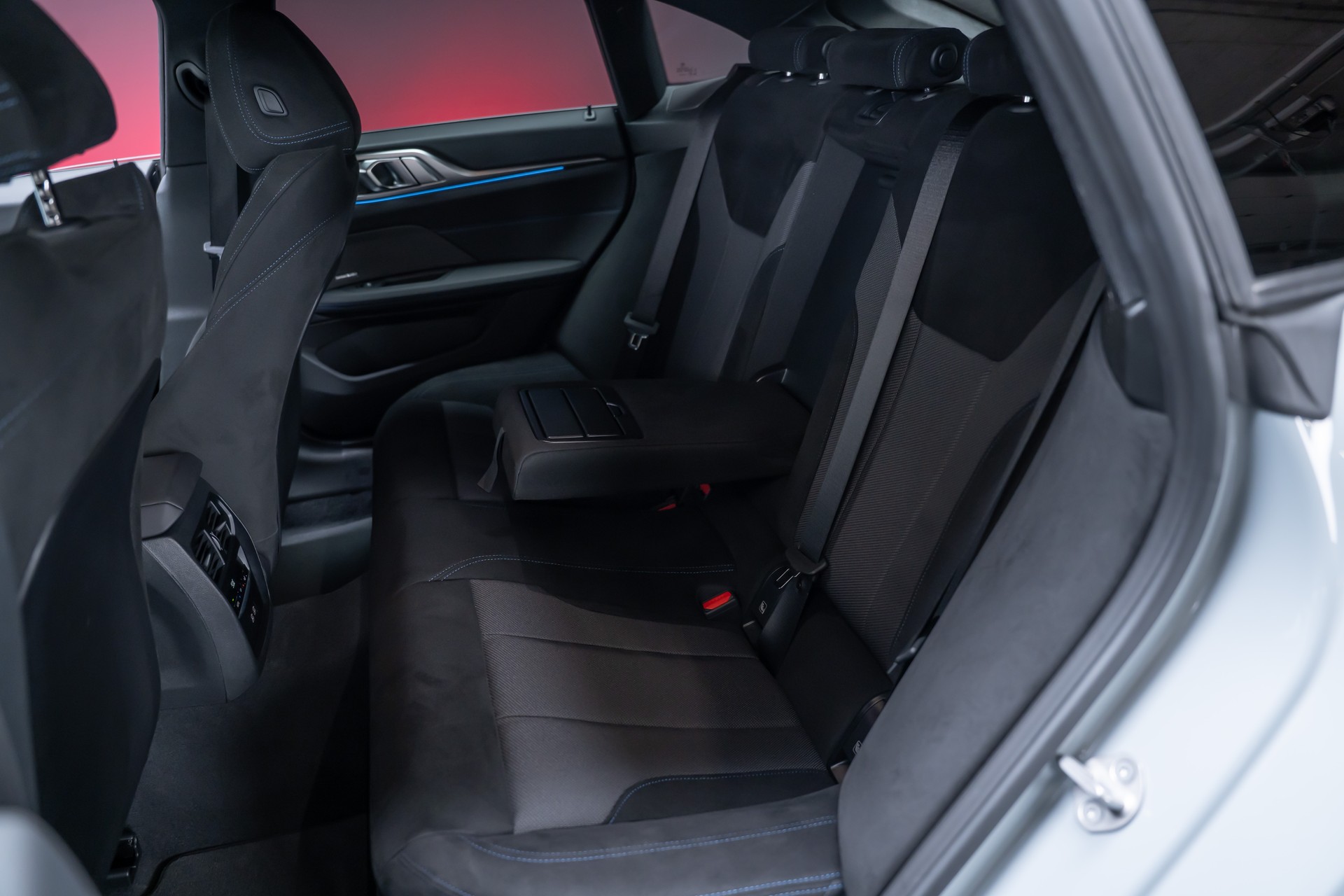 BMW M440i xDrive Gran Coupé / LCI / 360°Kamera / HeadUp-Display / el.Sitze-image-19