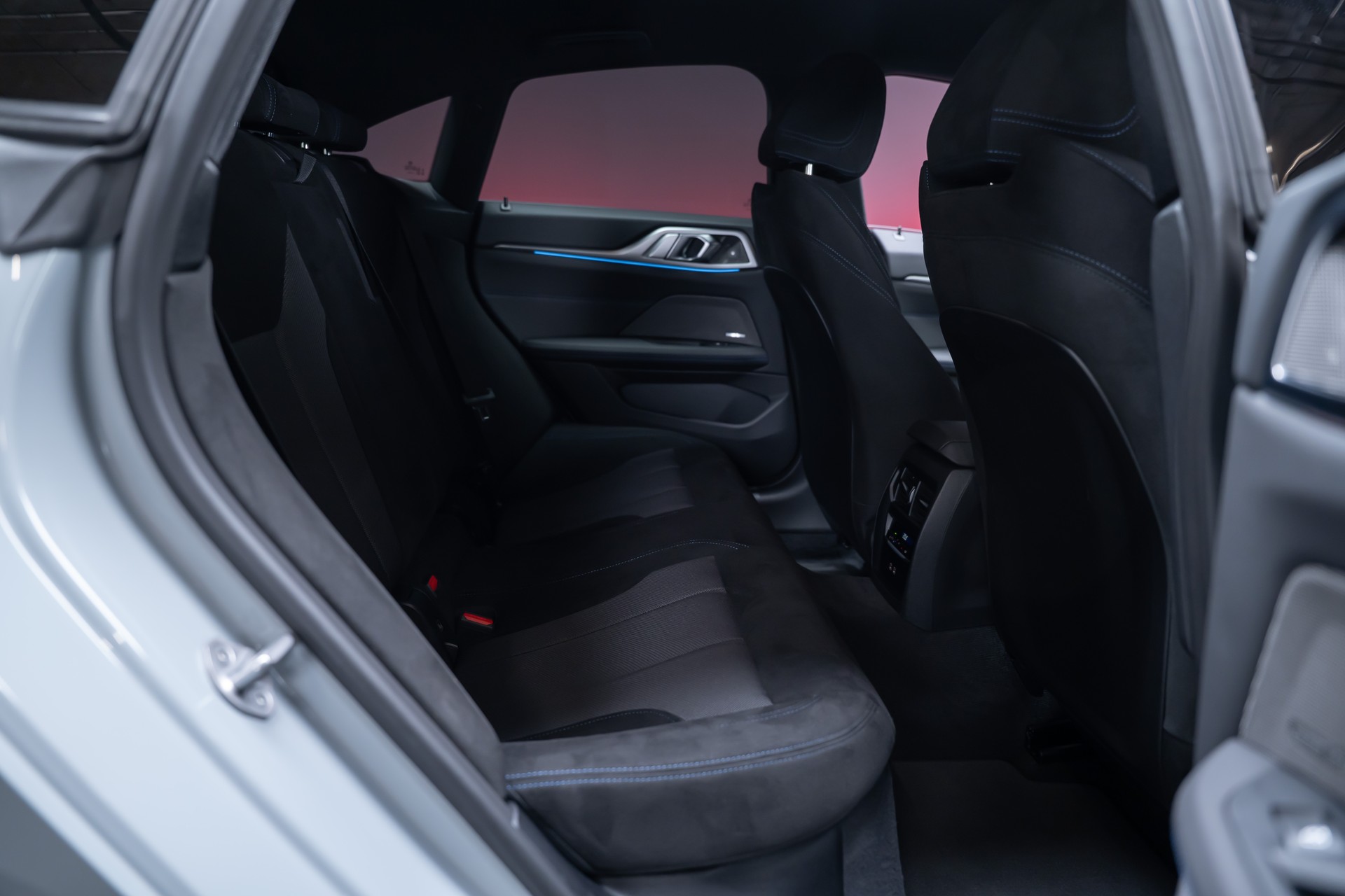 BMW M440i xDrive Gran Coupé / LCI / 360°Kamera / HeadUp-Display / el.Sitze-image-33