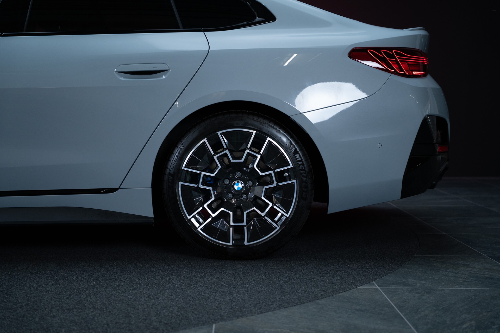 BMW M440i xDrive Gran Coupé / LCI / 360°Kamera / HeadUp-Display / el.Sitze-image-39