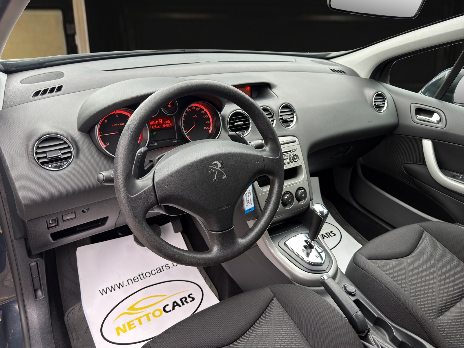 PEUGEOT 308 SW 1.6 HDI Access EGS6-image-8