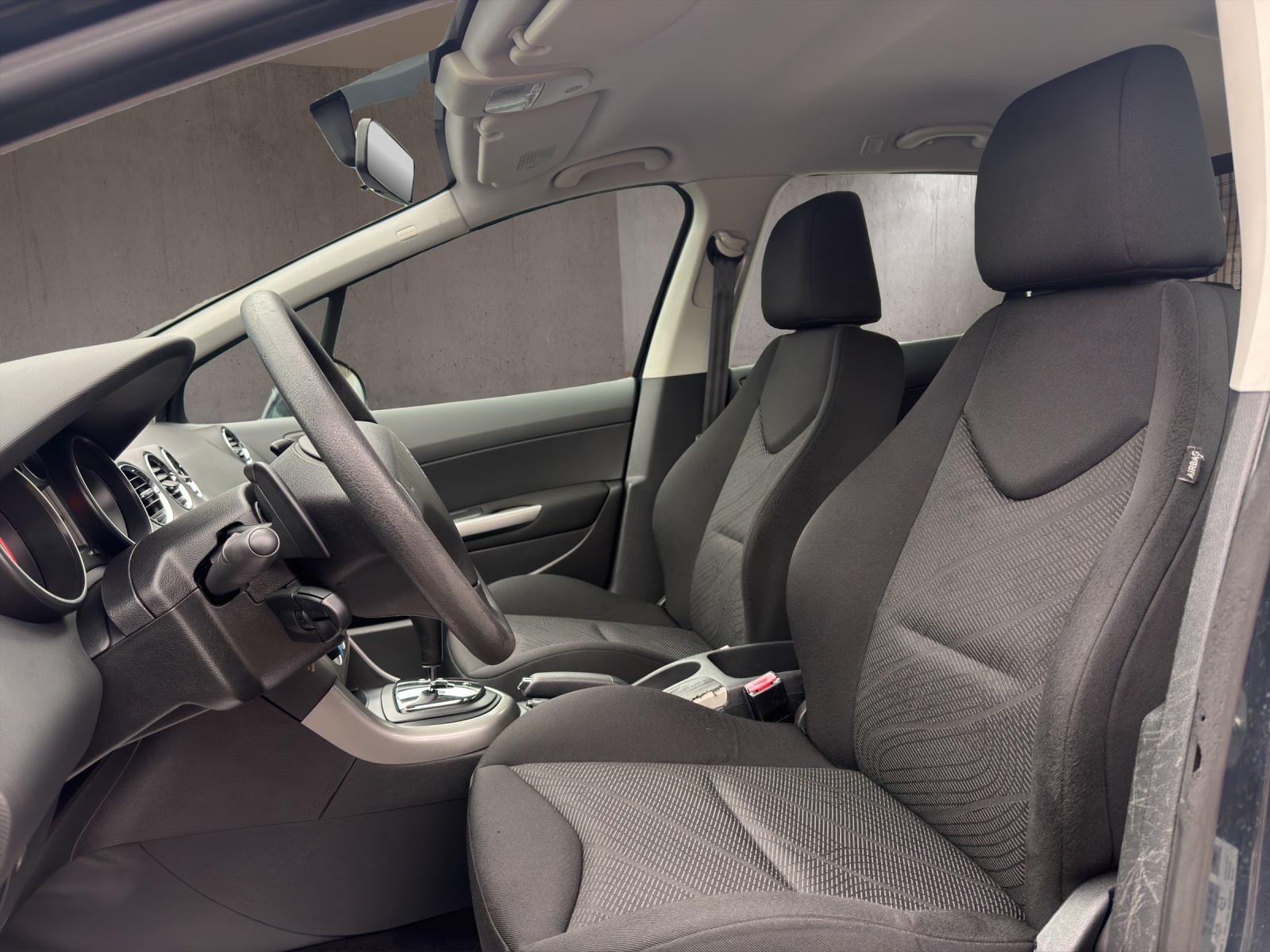 PEUGEOT 308 SW 1.6 HDI Access EGS6-image-5