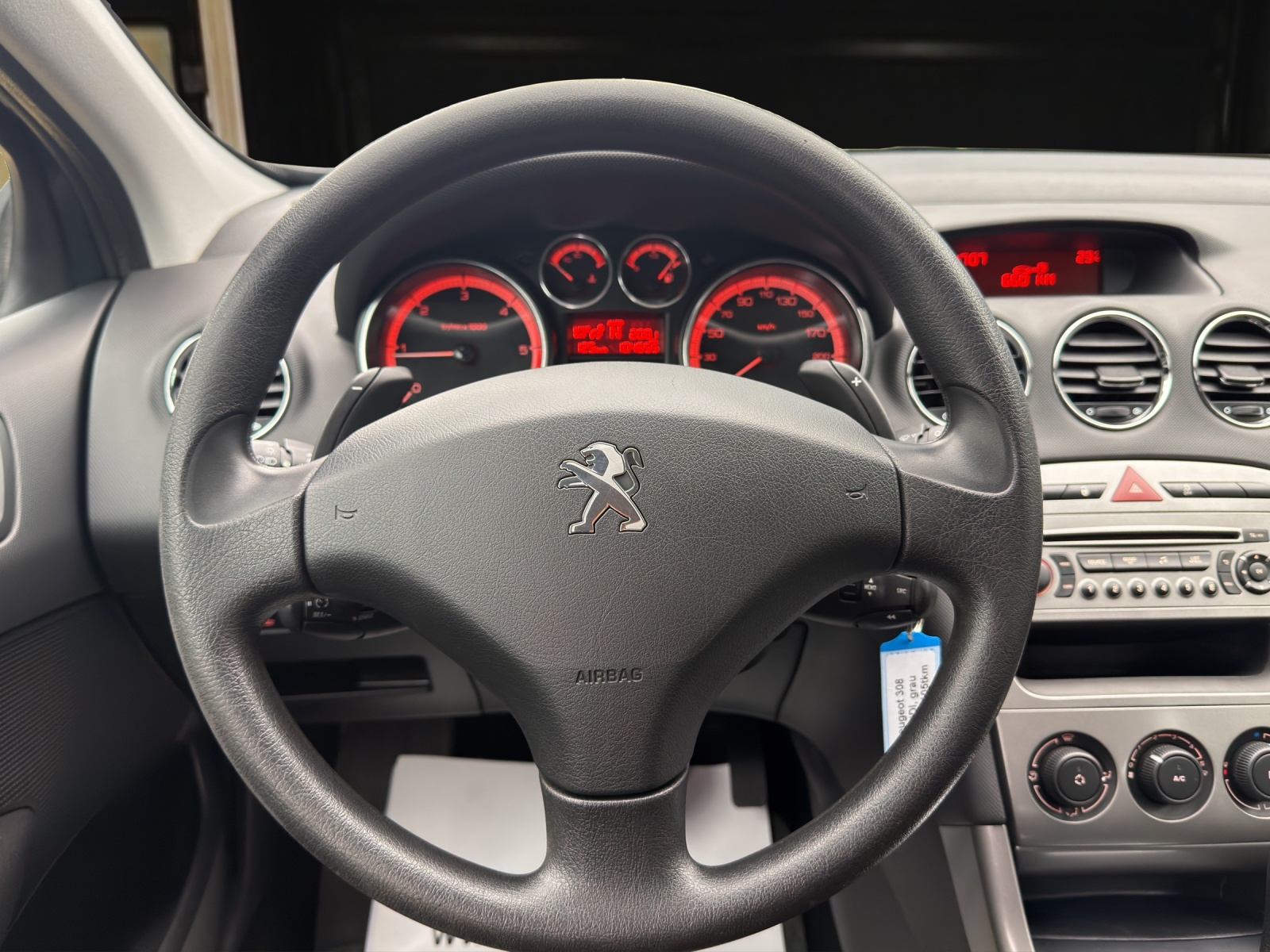 PEUGEOT 308 SW 1.6 HDI Access EGS6-image-12