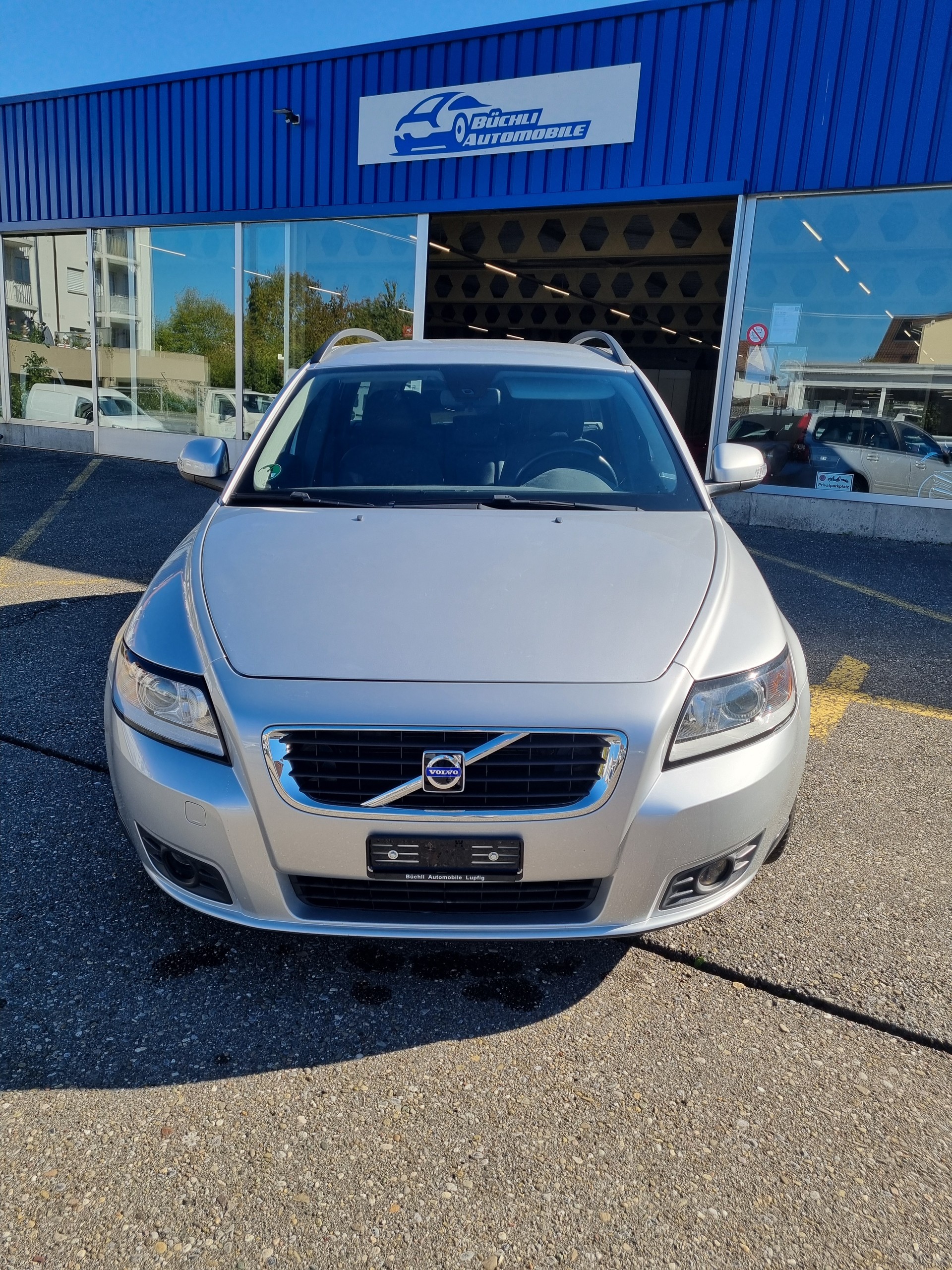 VOLVO V50 2.4 Geartronic-image-0