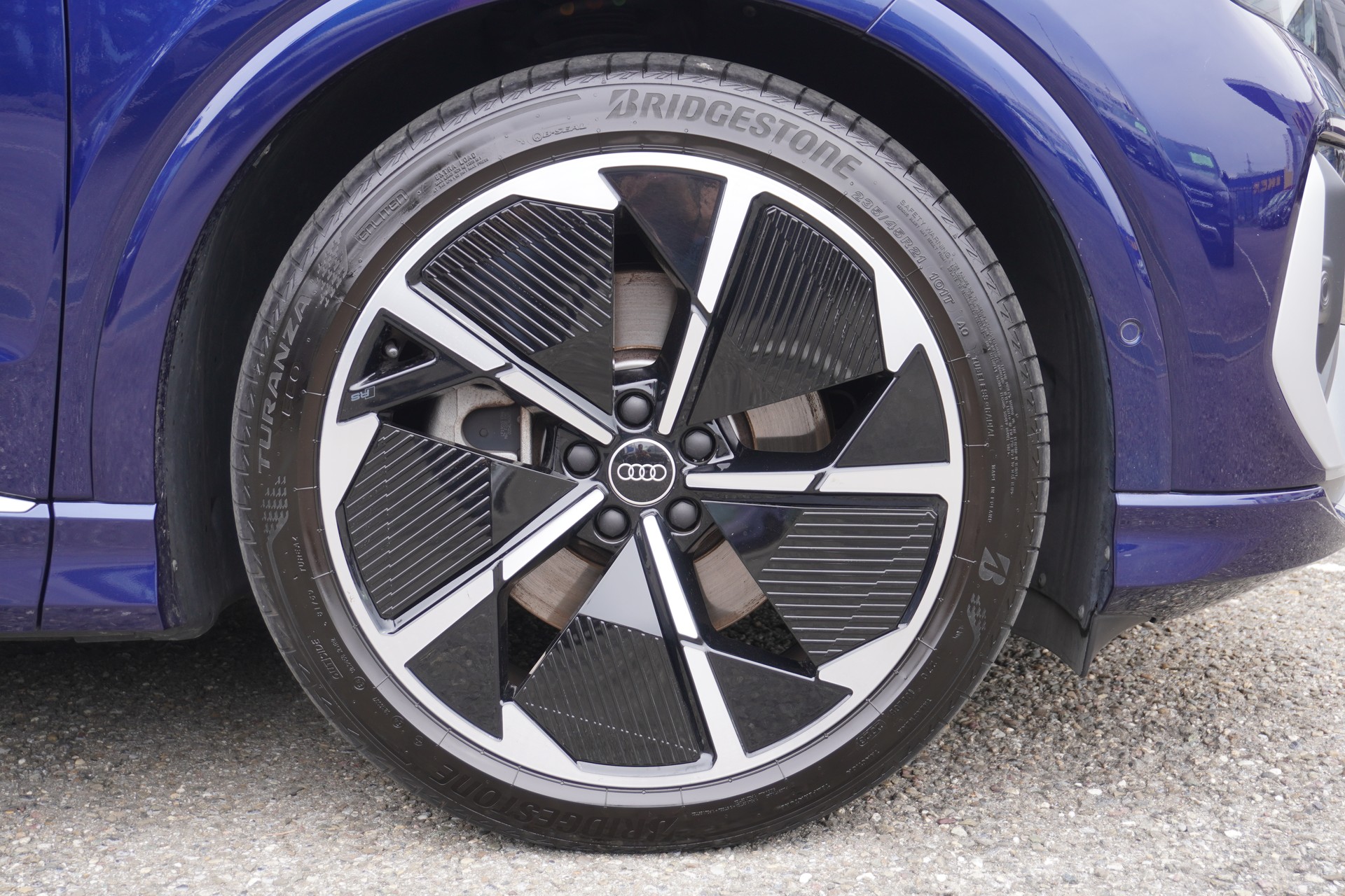 AUDI Q4 e-tron 50 quattro S-LINE!!!-image-9