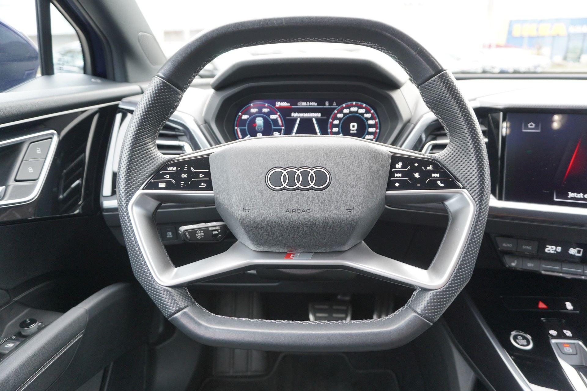 AUDI Q4 e-tron 50 quattro S-LINE!!!-image-17