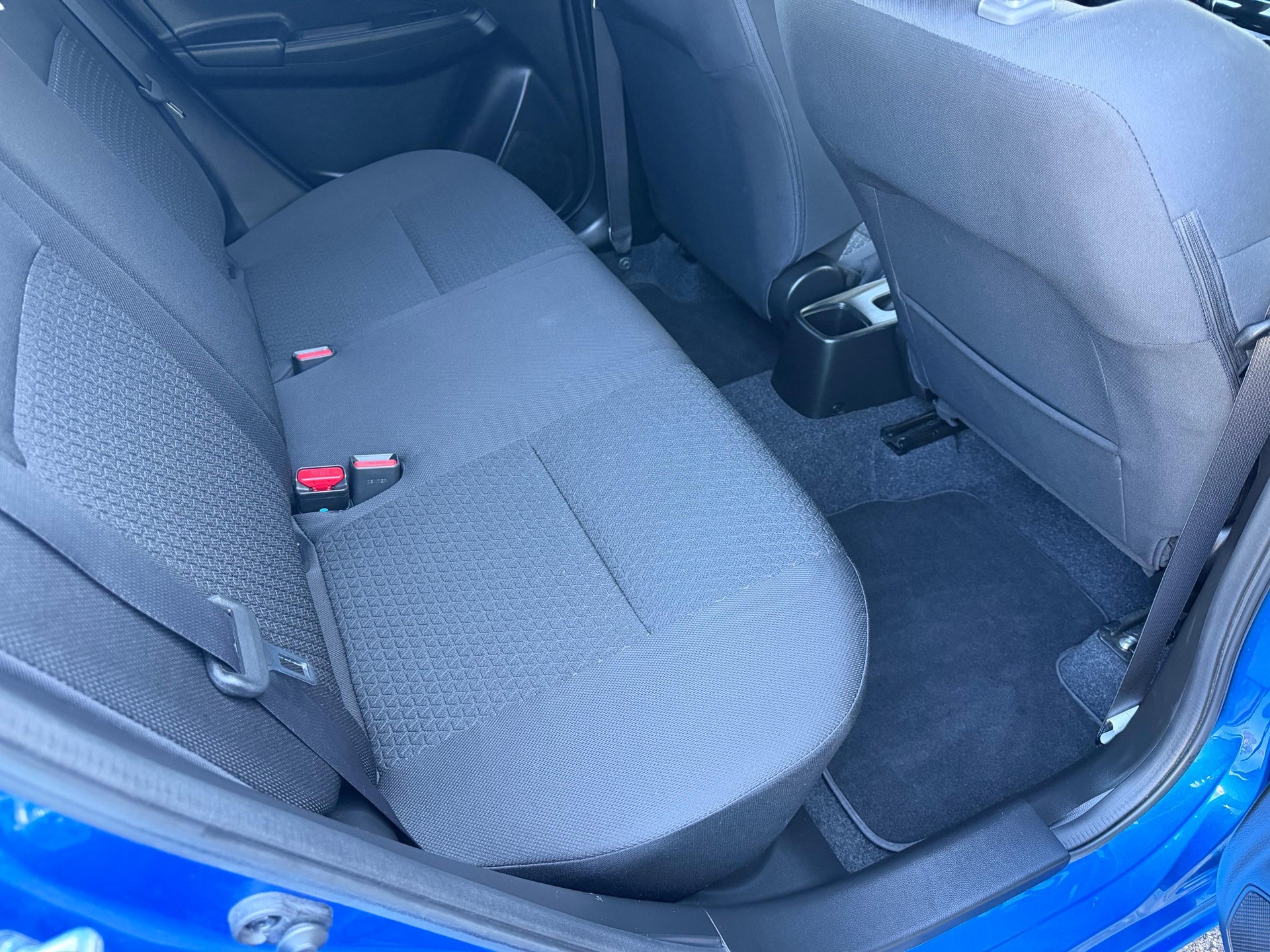 SUZUKI Swift 1.2 Tradizio Top Hybrid 4x4-image-11