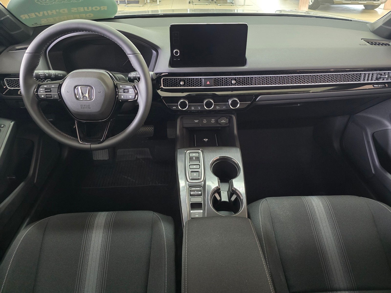 Honda Civic 2.0 i-MMD HEV Eleg — photo 4