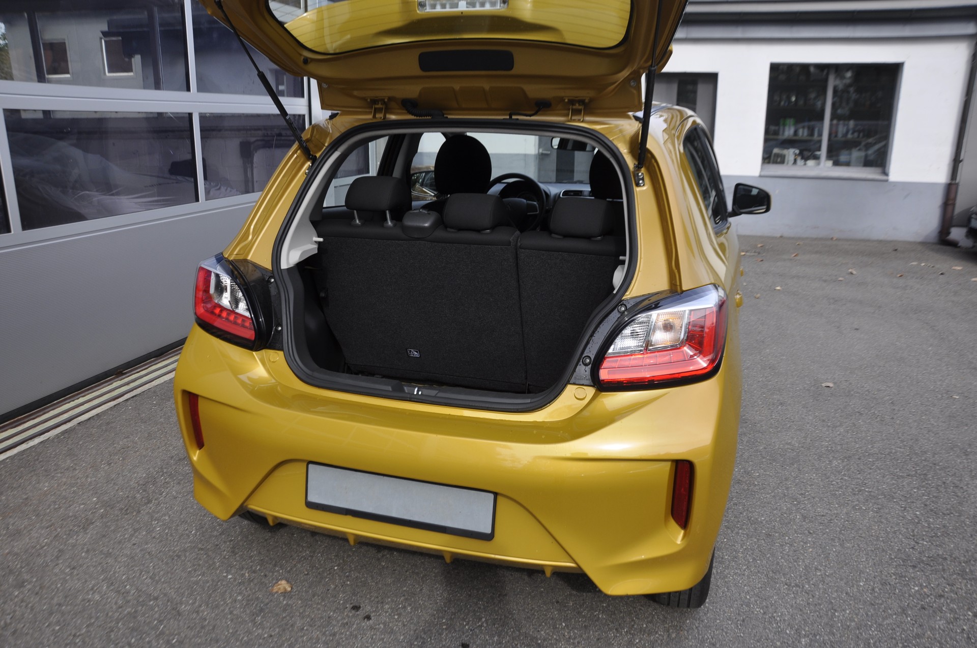 MITSUBISHI Space Star 1.2 CVT Pure-image-12