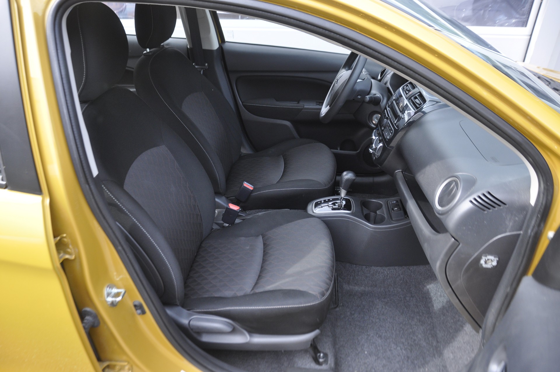 MITSUBISHI Space Star 1.2 CVT Pure-image-7