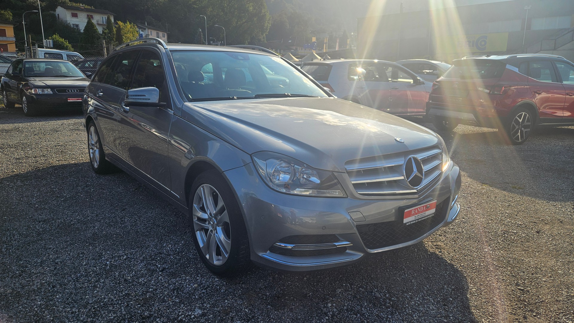 MERCEDES-BENZ C 200 Avantgarde 7G-Tronic-image-2