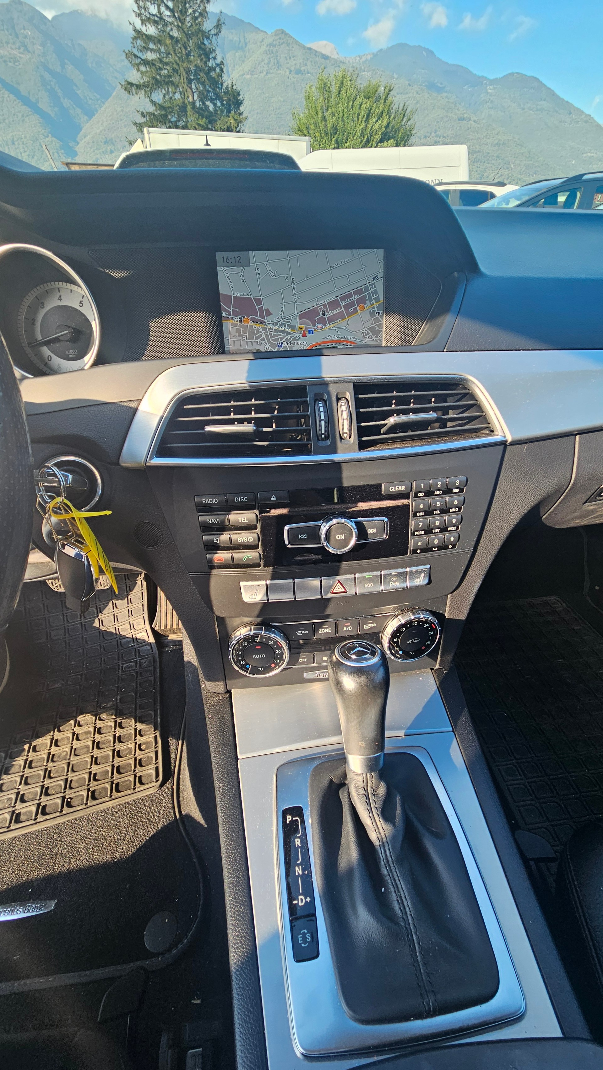 MERCEDES-BENZ C 200 Avantgarde 7G-Tronic-image-9