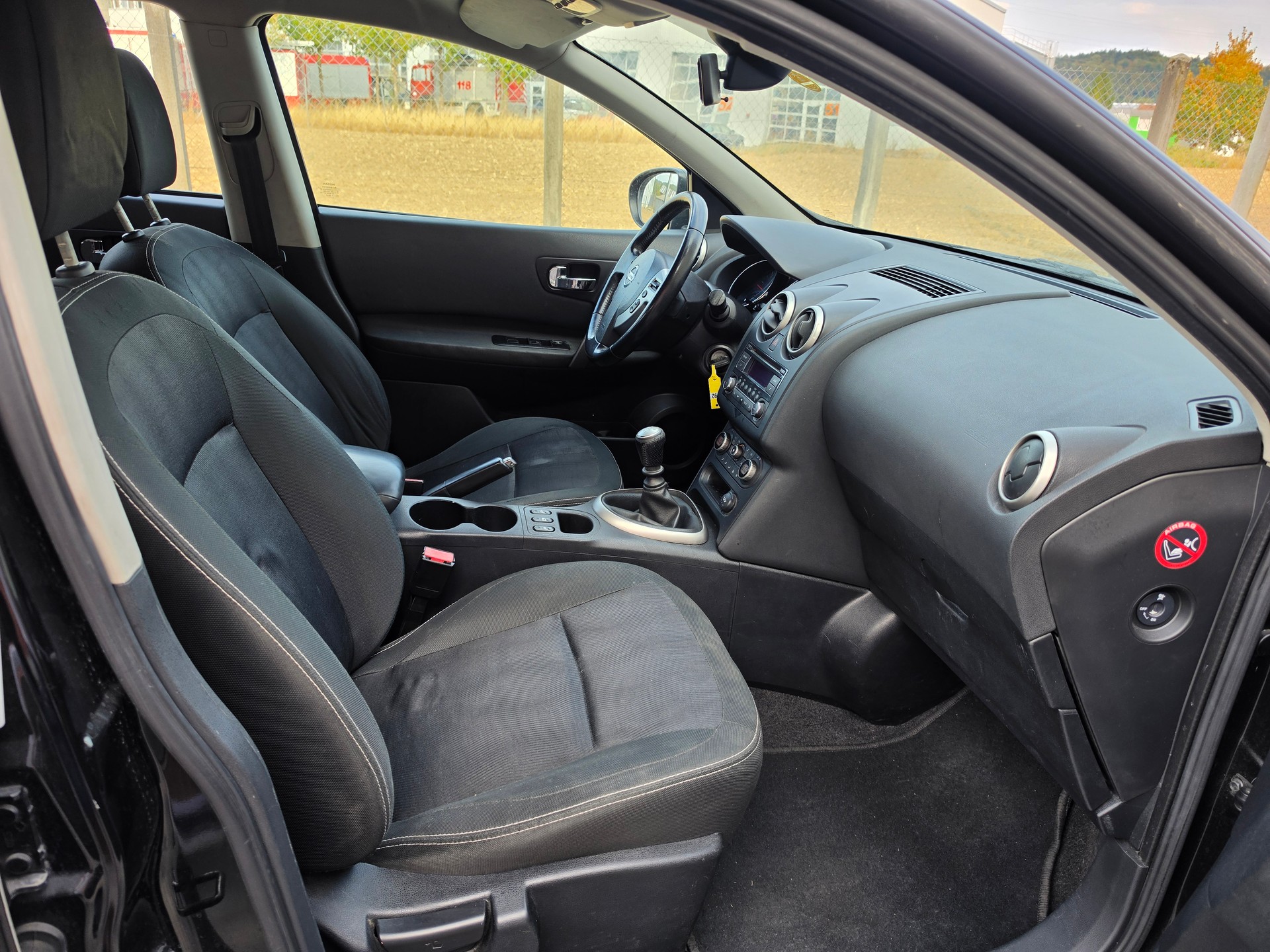 NISSAN Qashqai 2.0 dCi acenta-image-10