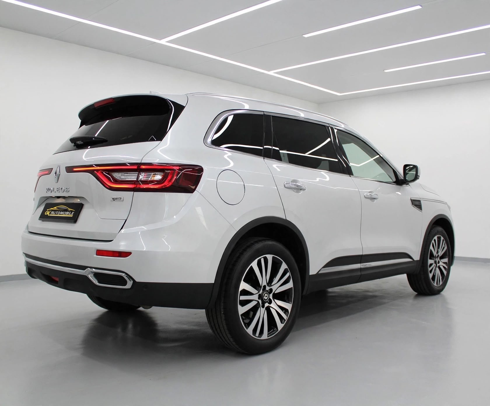 RENAULT Koleos 2.0 dCi Intens 4x4 Xtronic CVT-image-3