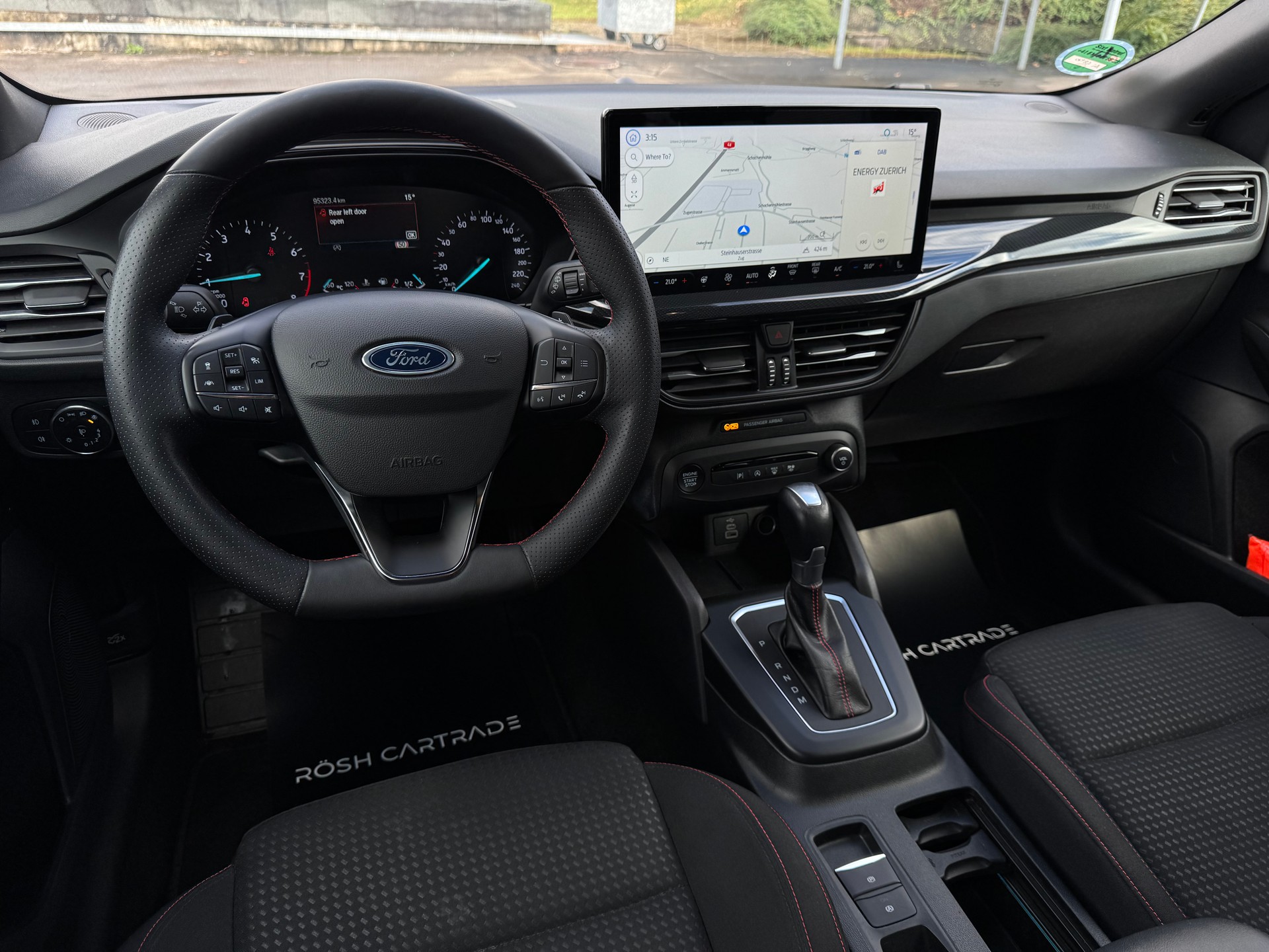 FORD Focus 1.0 MHEV ST-Line Automat-image-11