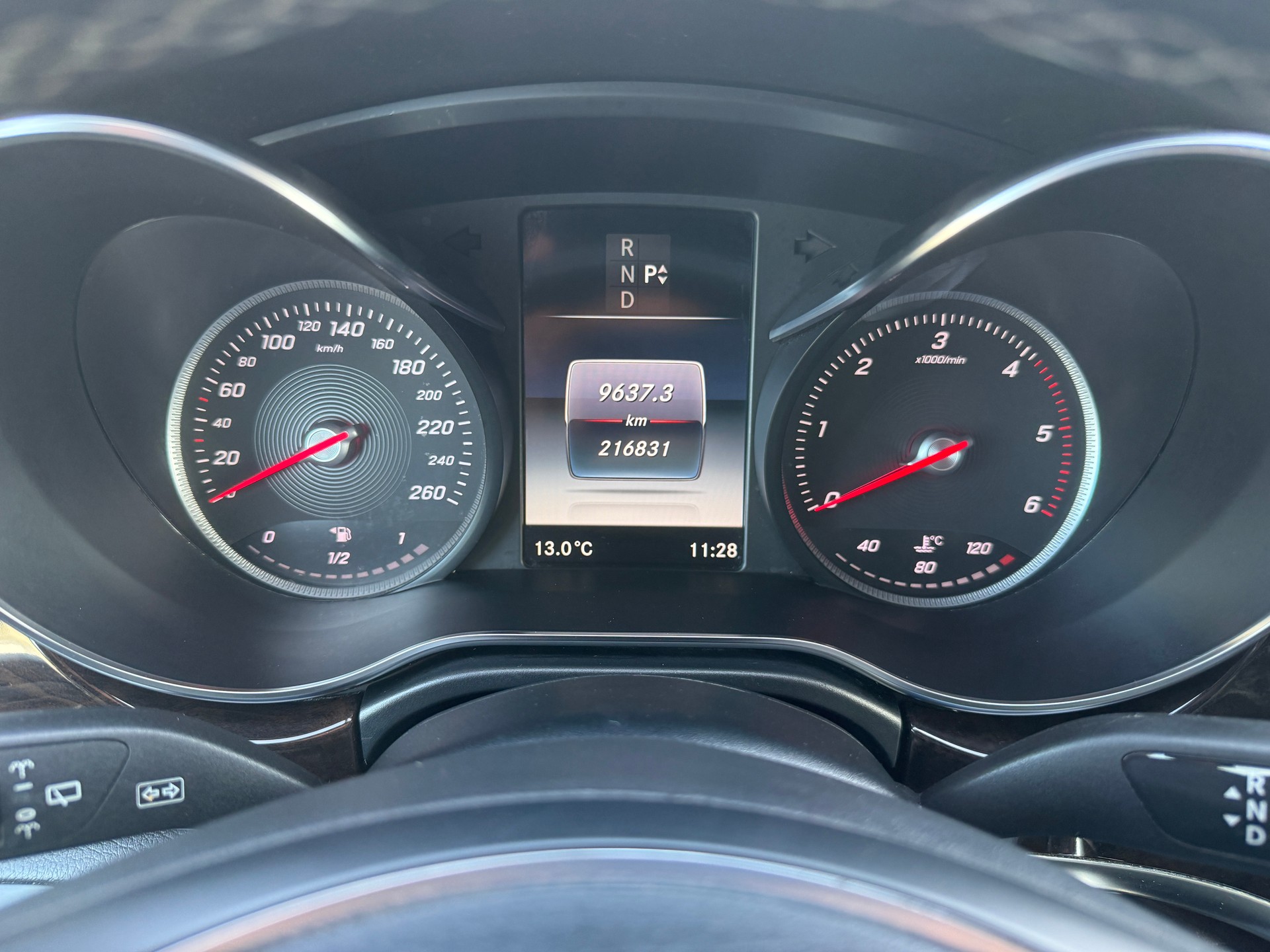 MERCEDES-BENZ V 250 d Avantgarde lang 4Matic 7G-Tronic-image-13