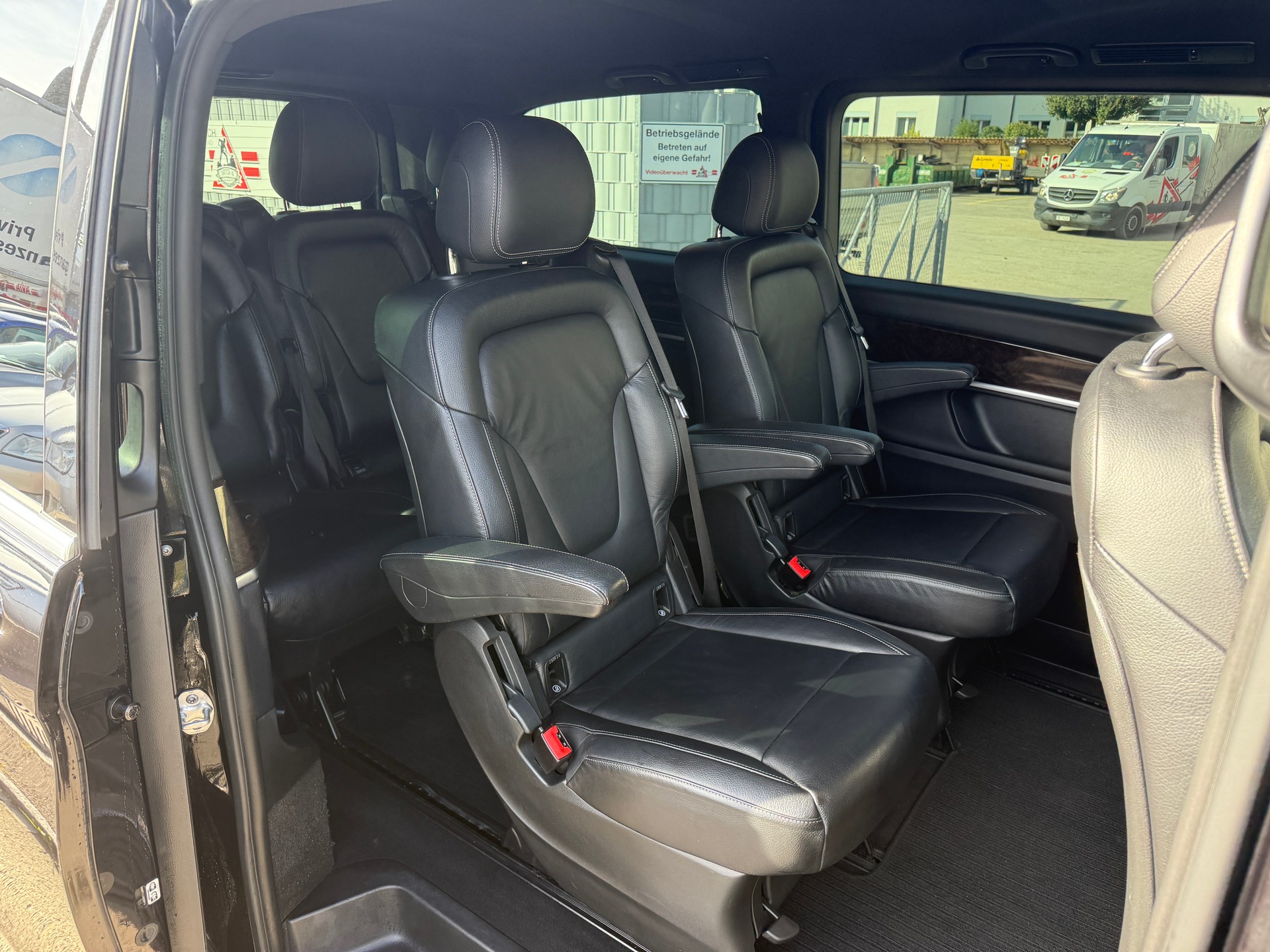 MERCEDES-BENZ V 250 d Avantgarde lang 4Matic 7G-Tronic-image-7