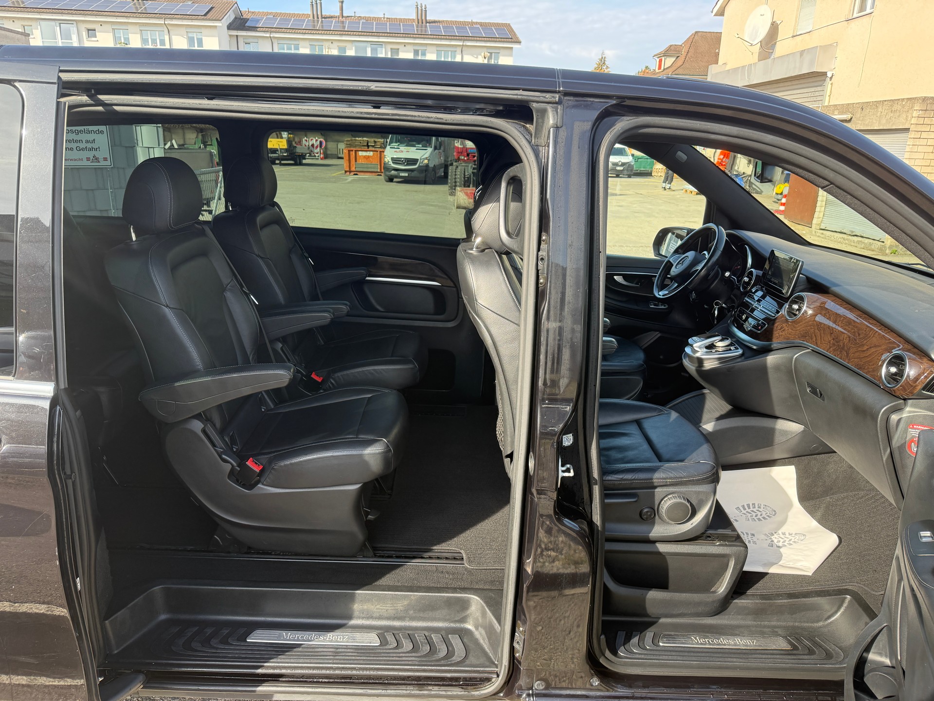 MERCEDES-BENZ V 250 d Avantgarde lang 4Matic 7G-Tronic-image-9
