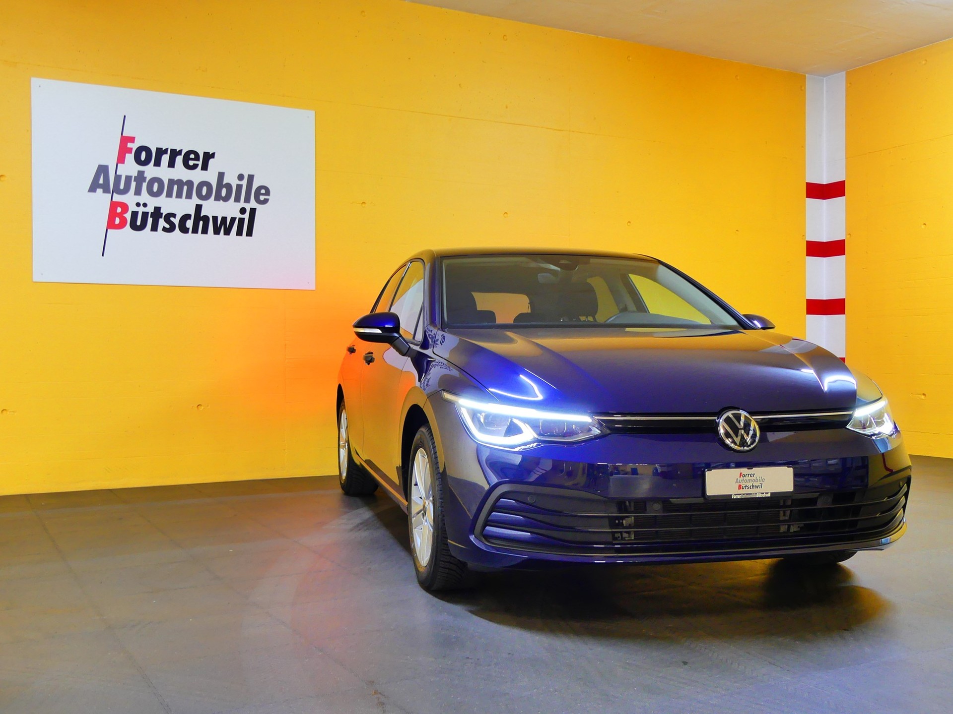 VW Golf 1.5 eTSI Style DSG-image-1