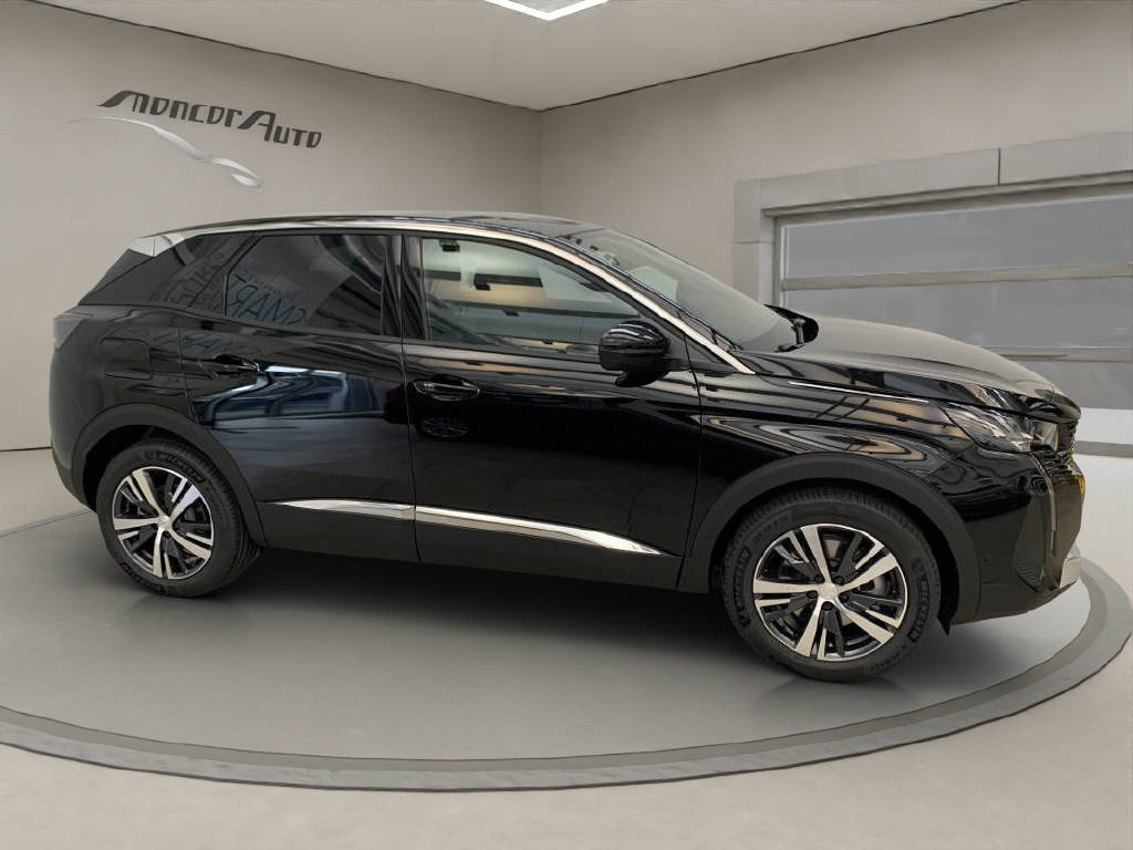 PEUGEOT 3008 Plug-in Hybrid 180 Allure-image-1