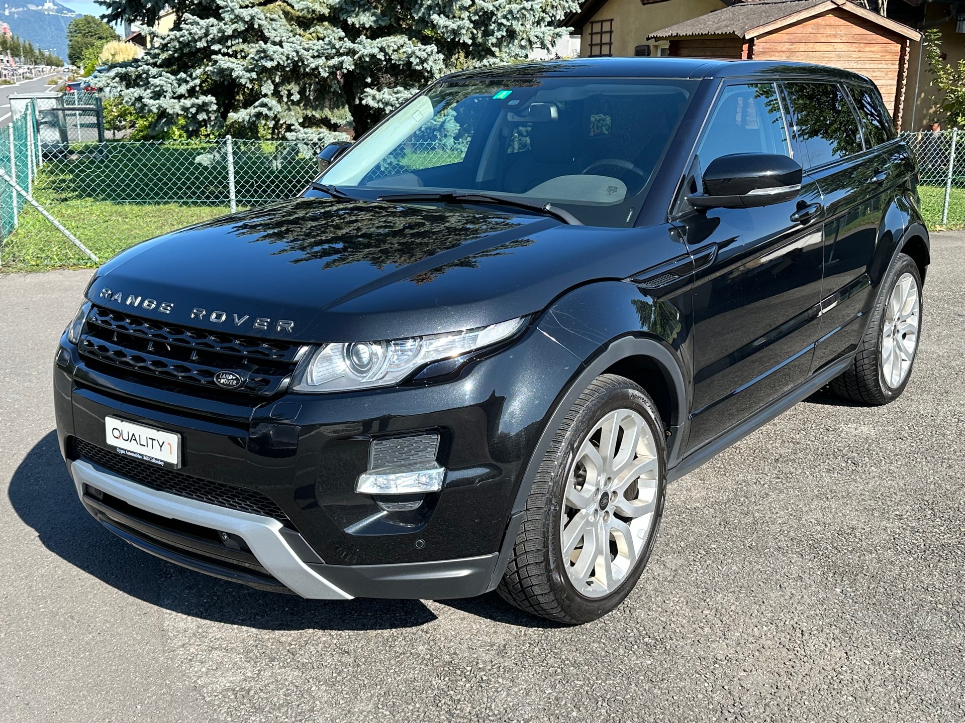 LAND ROVER Range Rover Evoque 2.2 SD4 Dynamic Spirit AT6-image-1