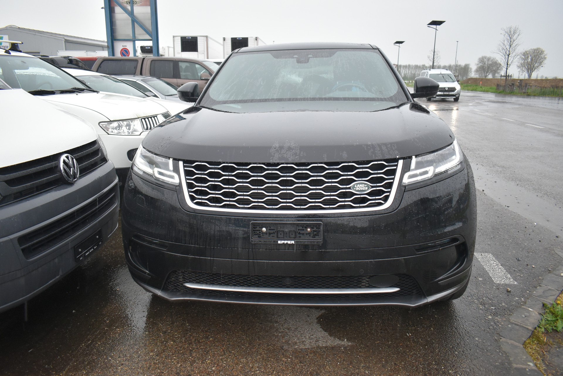 LAND ROVER Range Rover Velar D 240 S Automatic-image-1