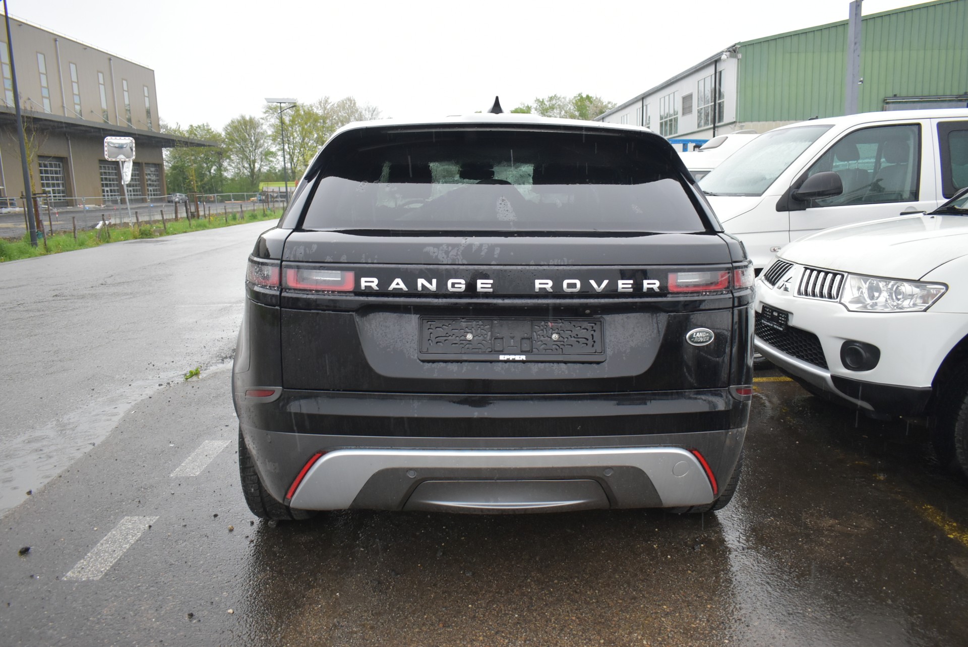 LAND ROVER Range Rover Velar D 240 S Automatic-image-5