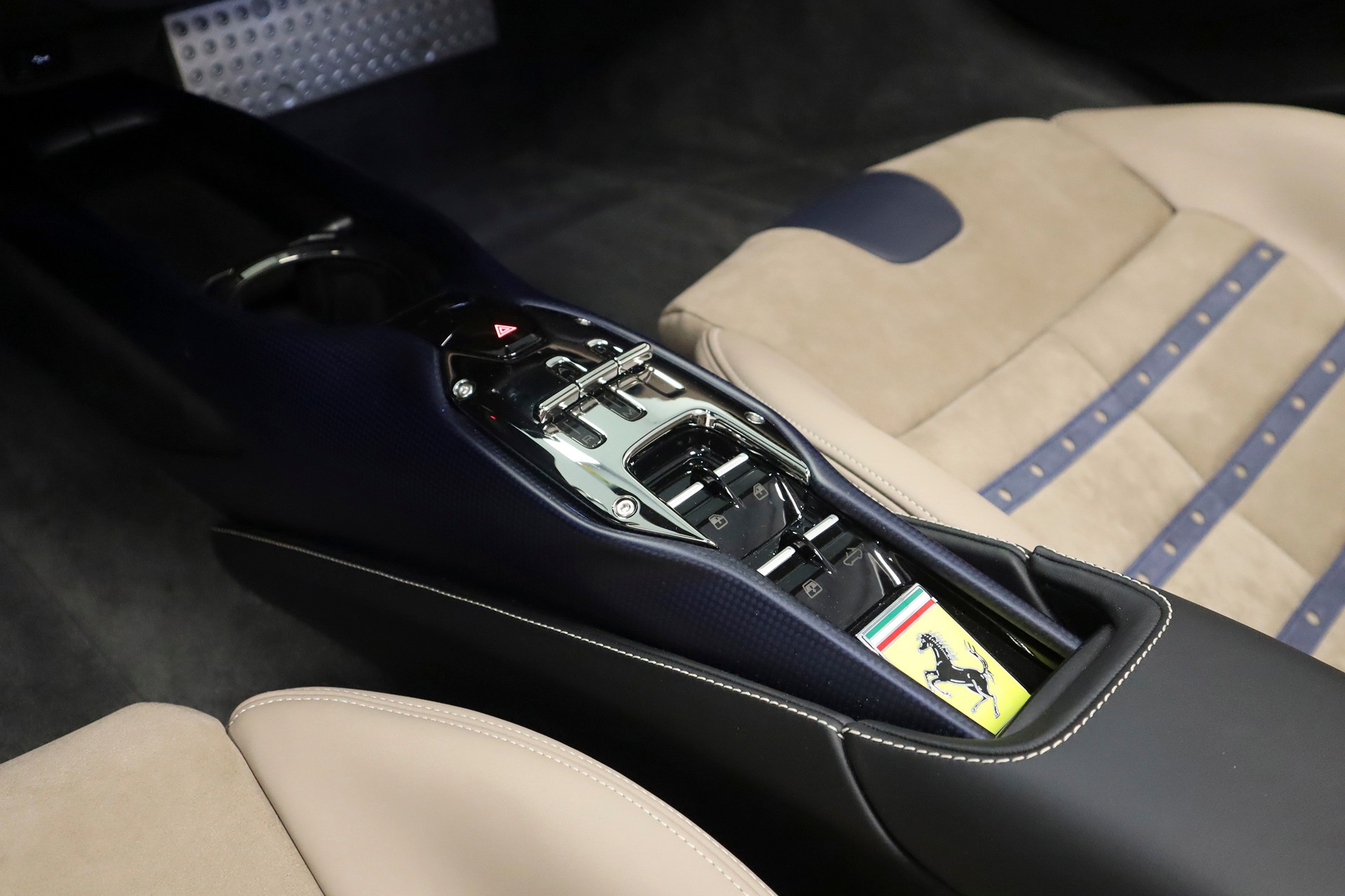 FERRARI SF90 Spider-image-12