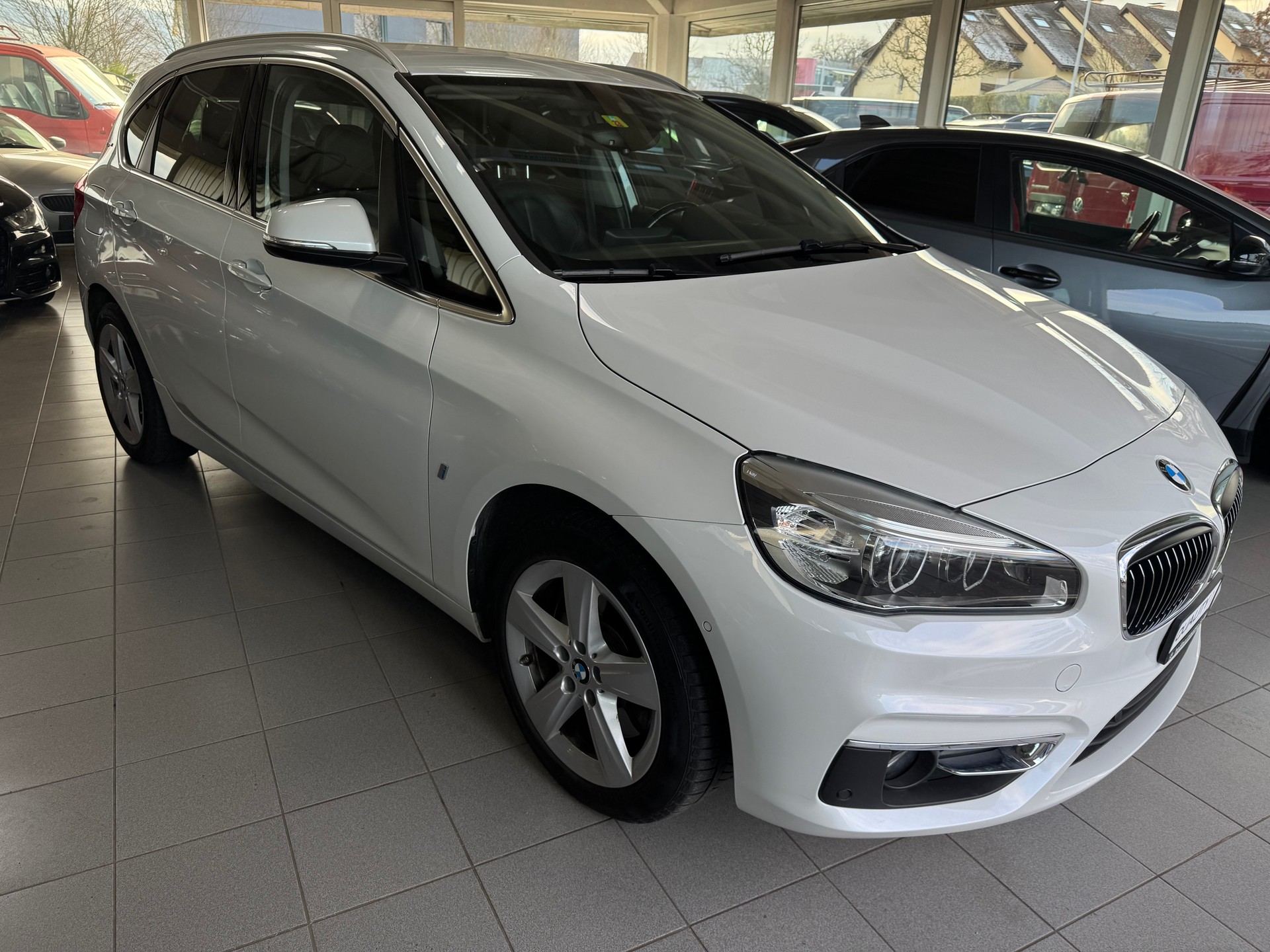BMW 225xe iPerformance Active Tourer Sport Line Aut.-image-2
