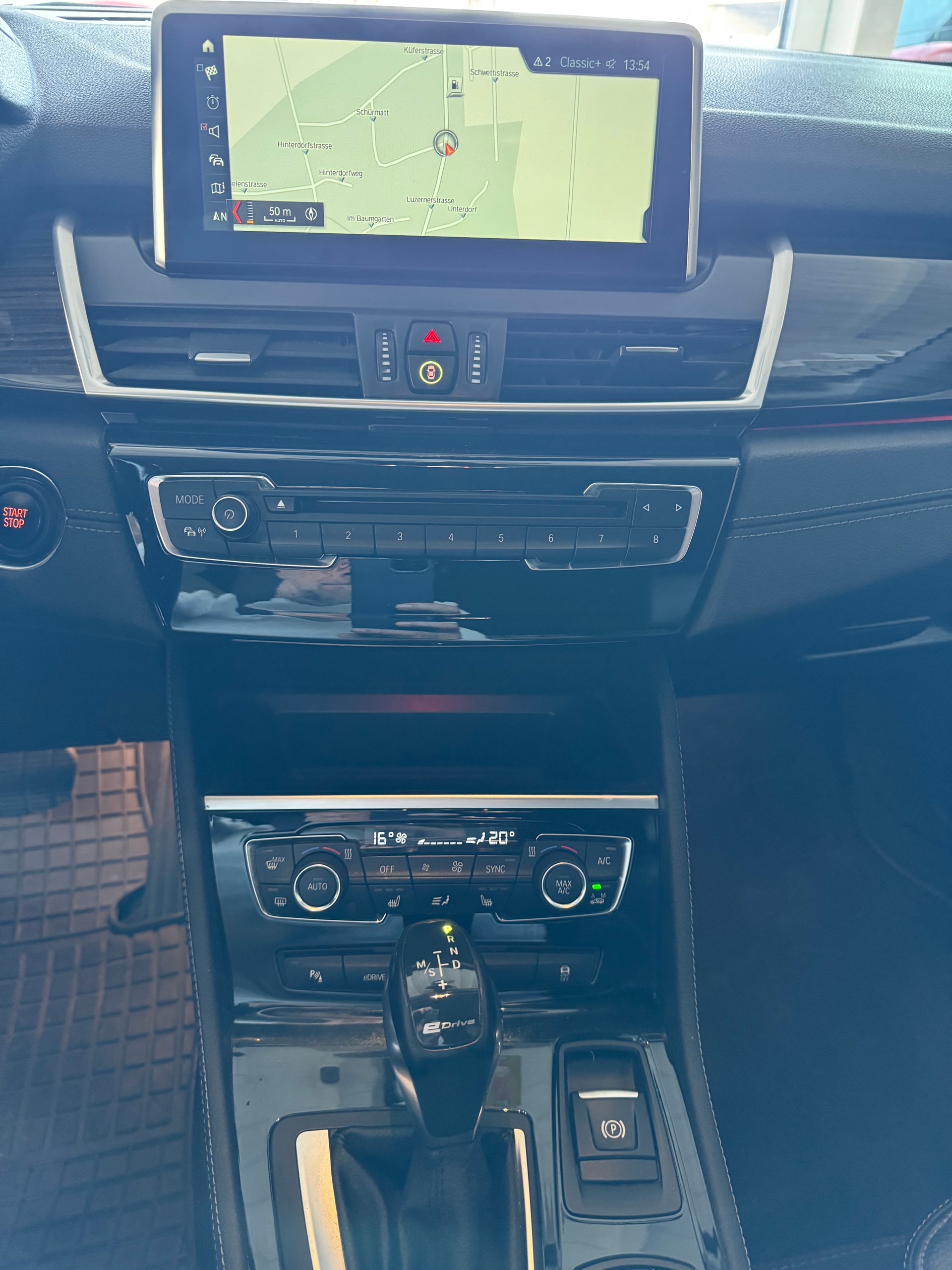 BMW 225xe iPerformance Active Tourer Sport Line Aut.-image-10