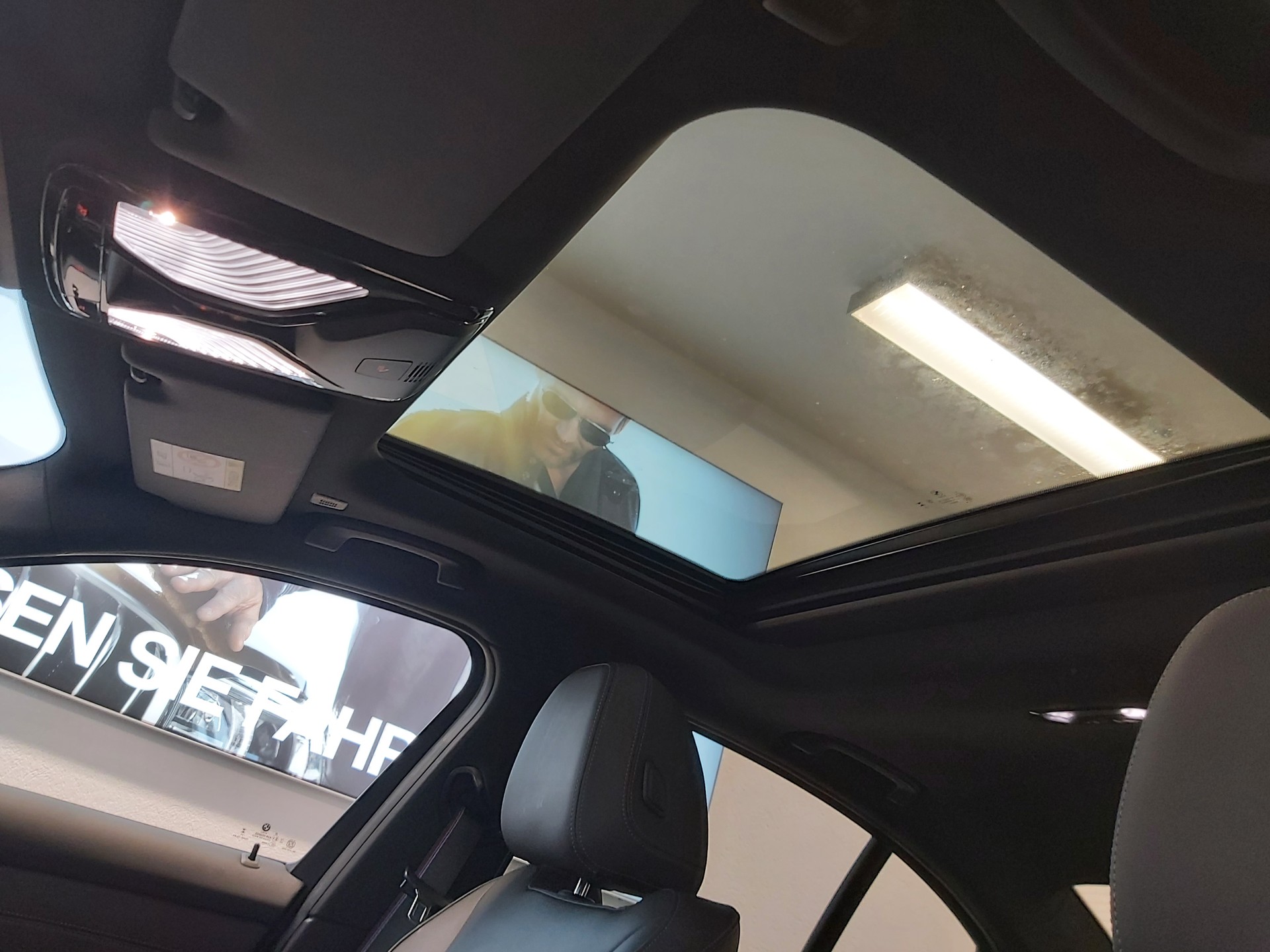 BMW 320d xDrive M Sport Limousine-image-19