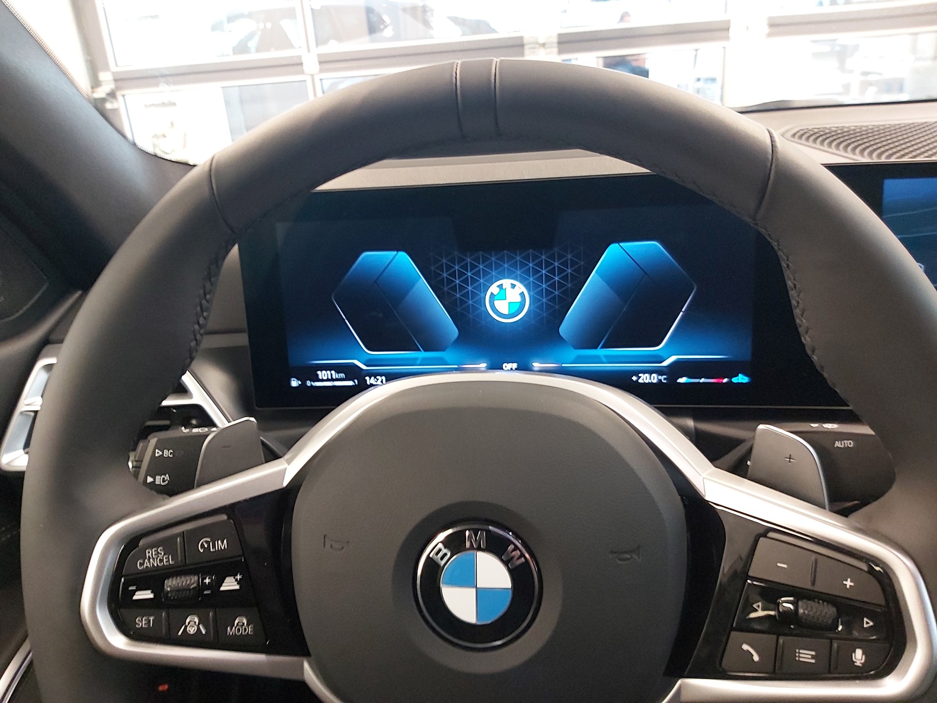 BMW 320d xDrive M Sport Limousine-image-13