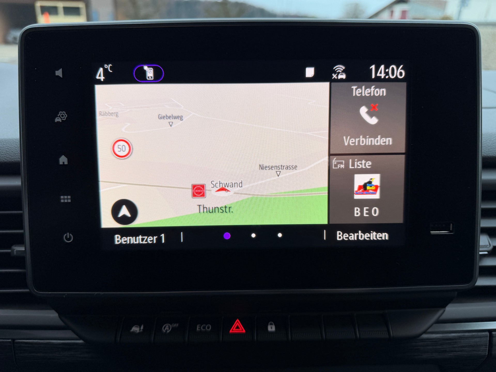 NISSAN Primastar 170 2.8L1H1 Tekna 9 Plätze-image-8