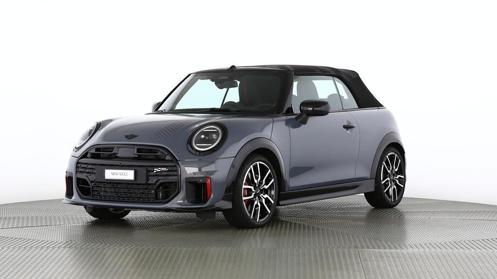 MINI John Cooper Works Cabrio-image-12