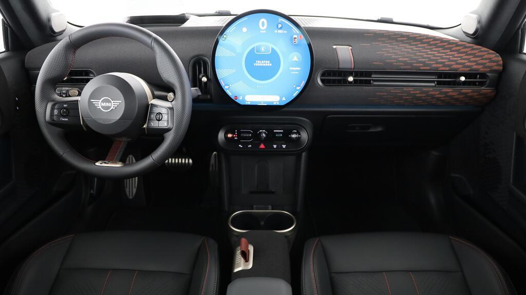 MINI John Cooper Works Cabrio-image-11