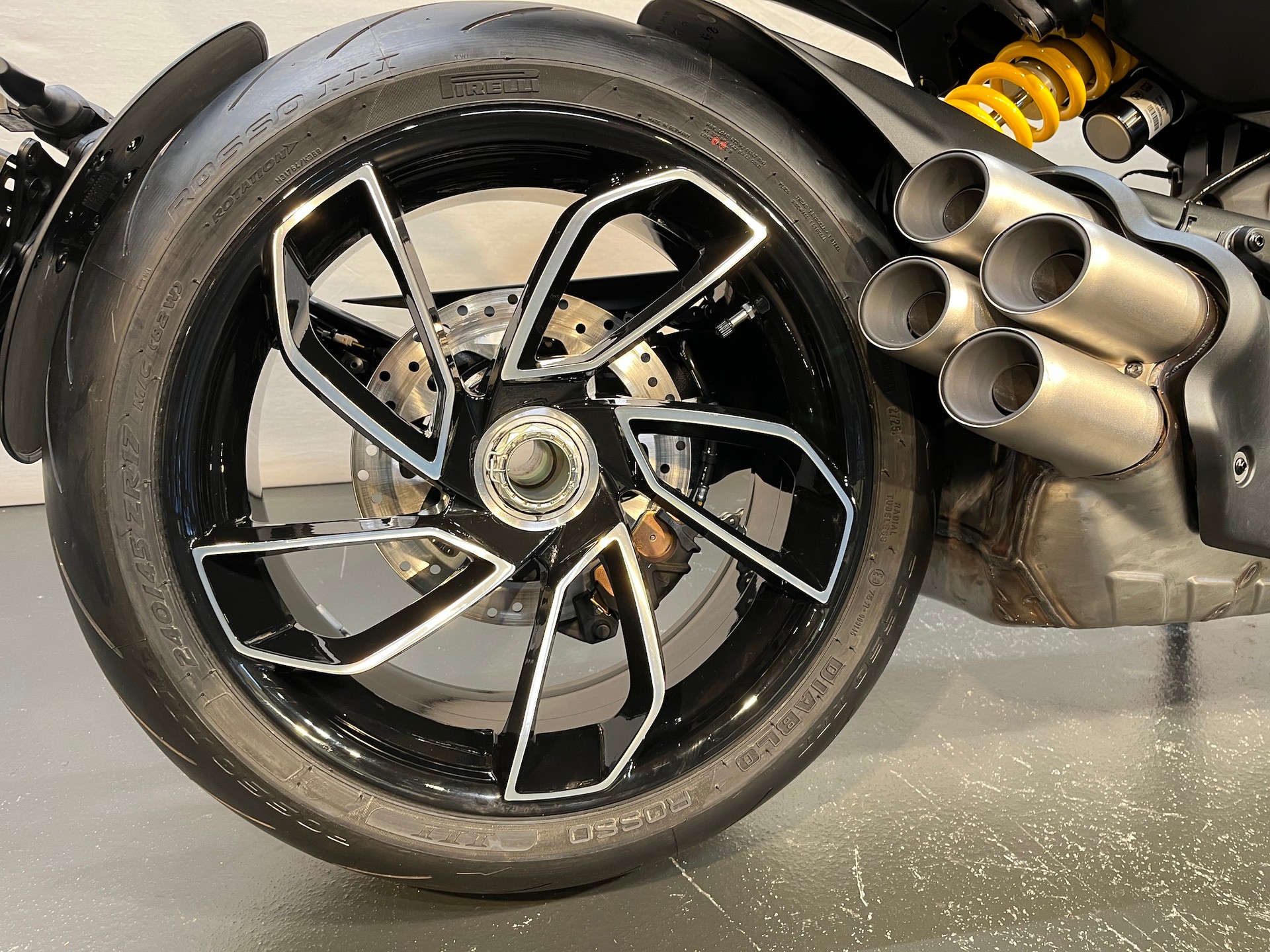 DUCATI Diavel V4 (60)-image-6