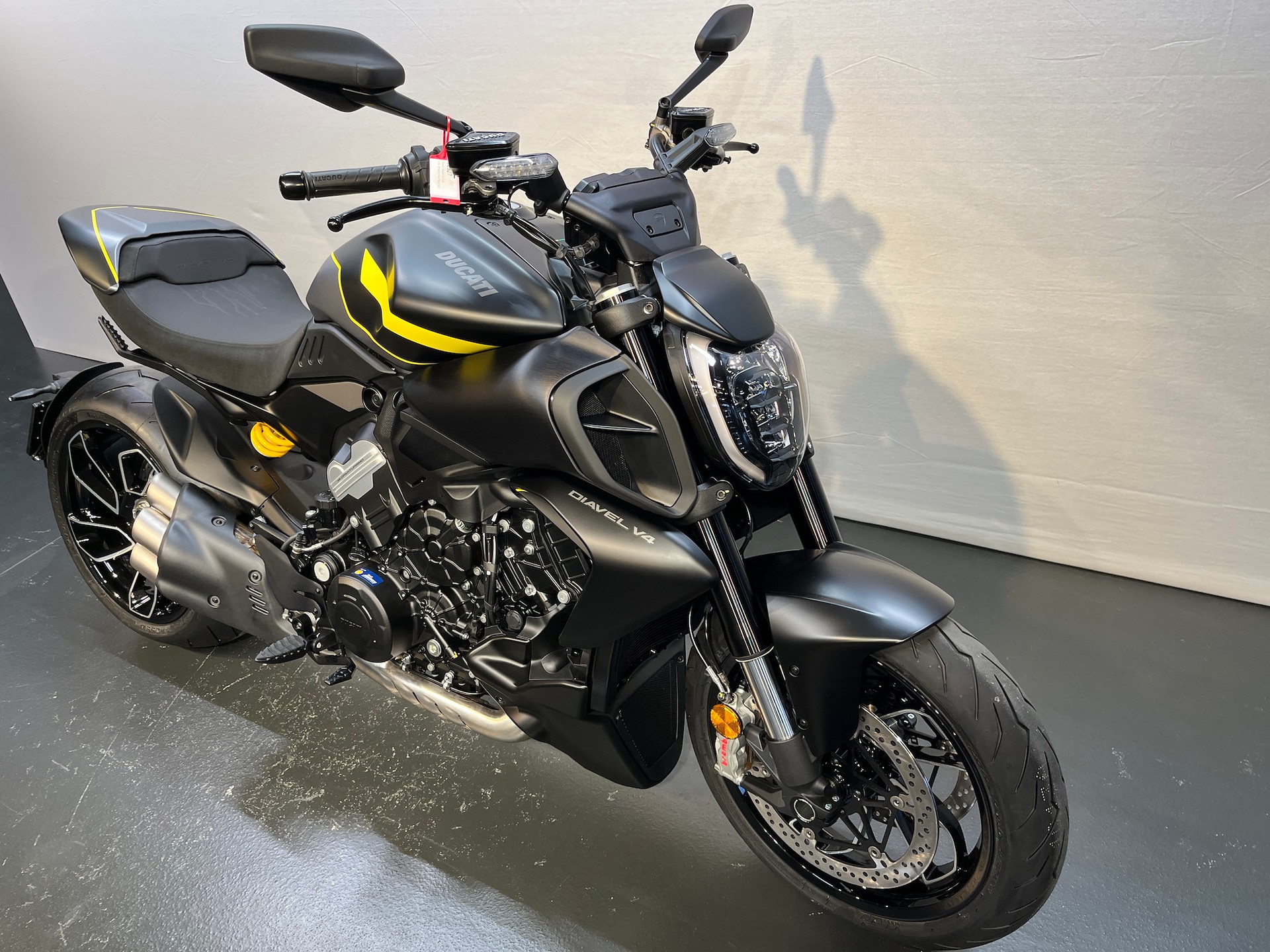 DUCATI Diavel V4 (60)-image-7