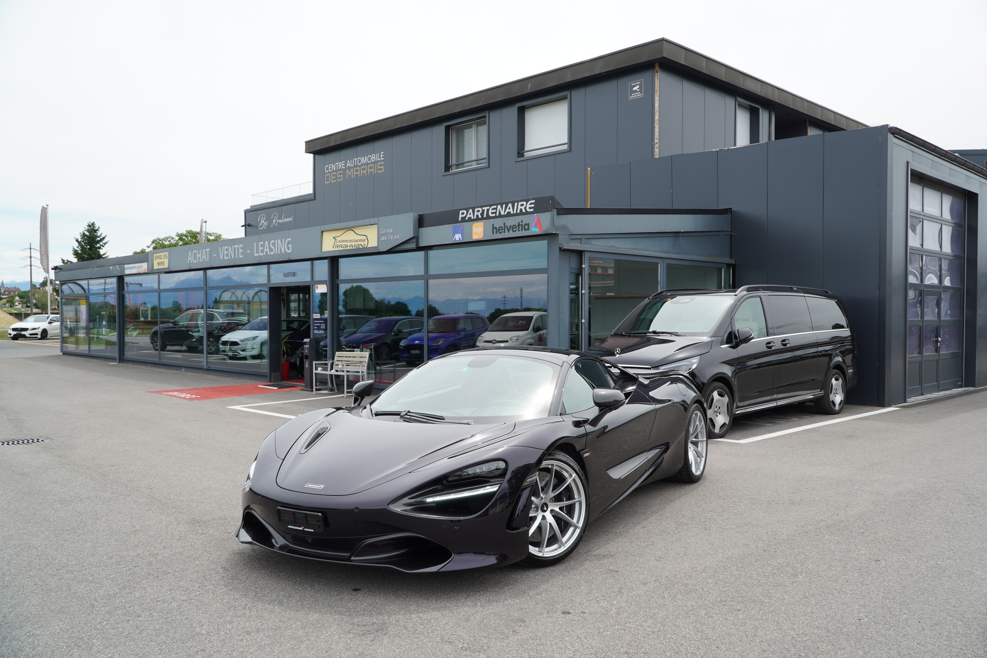 McLAREN 720S Spider 4.0 V8 SSG-showroom-element-1