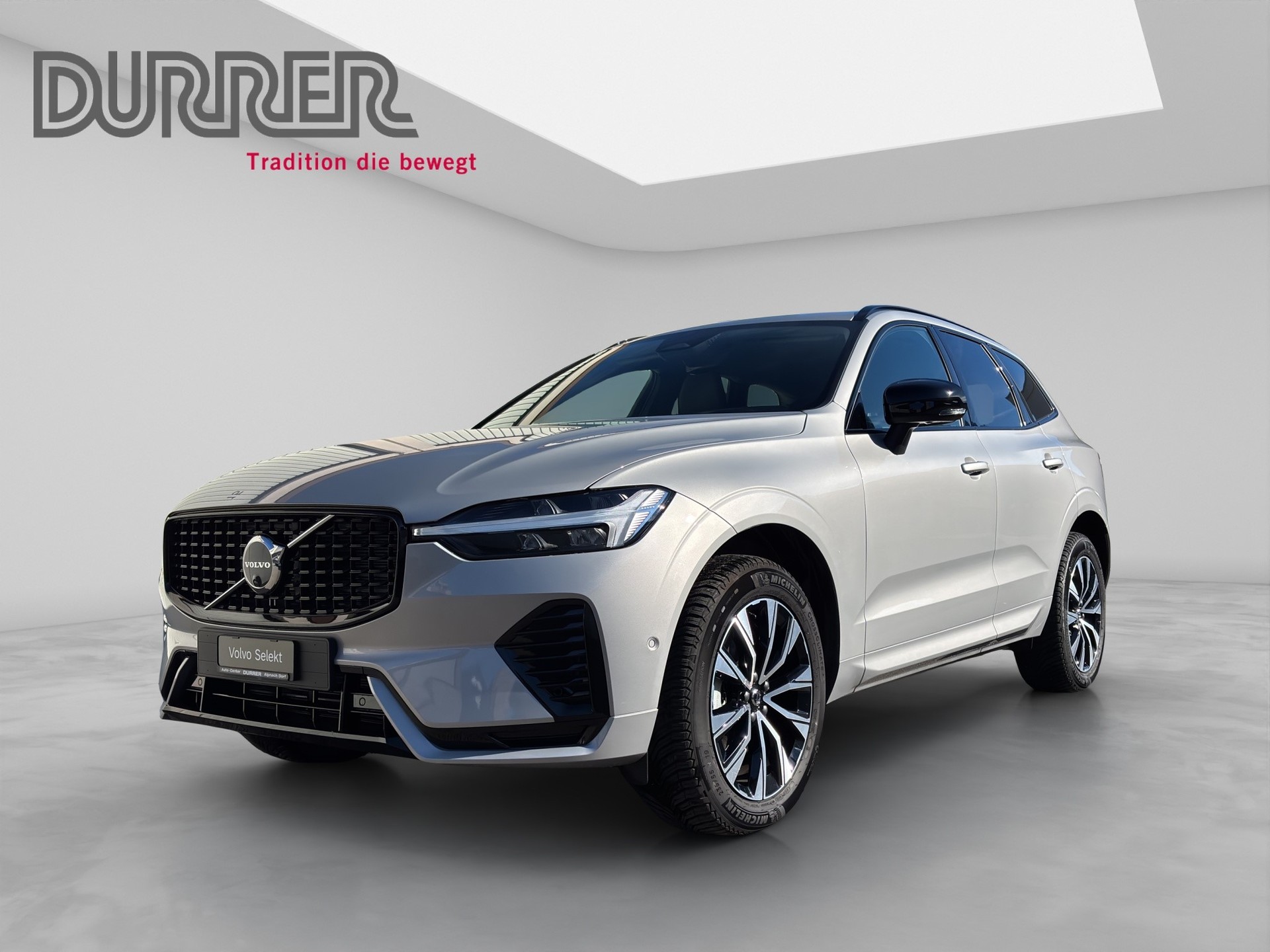 VOLVO XC60 2.0 B5 MH Plus Dark AWD-image-0