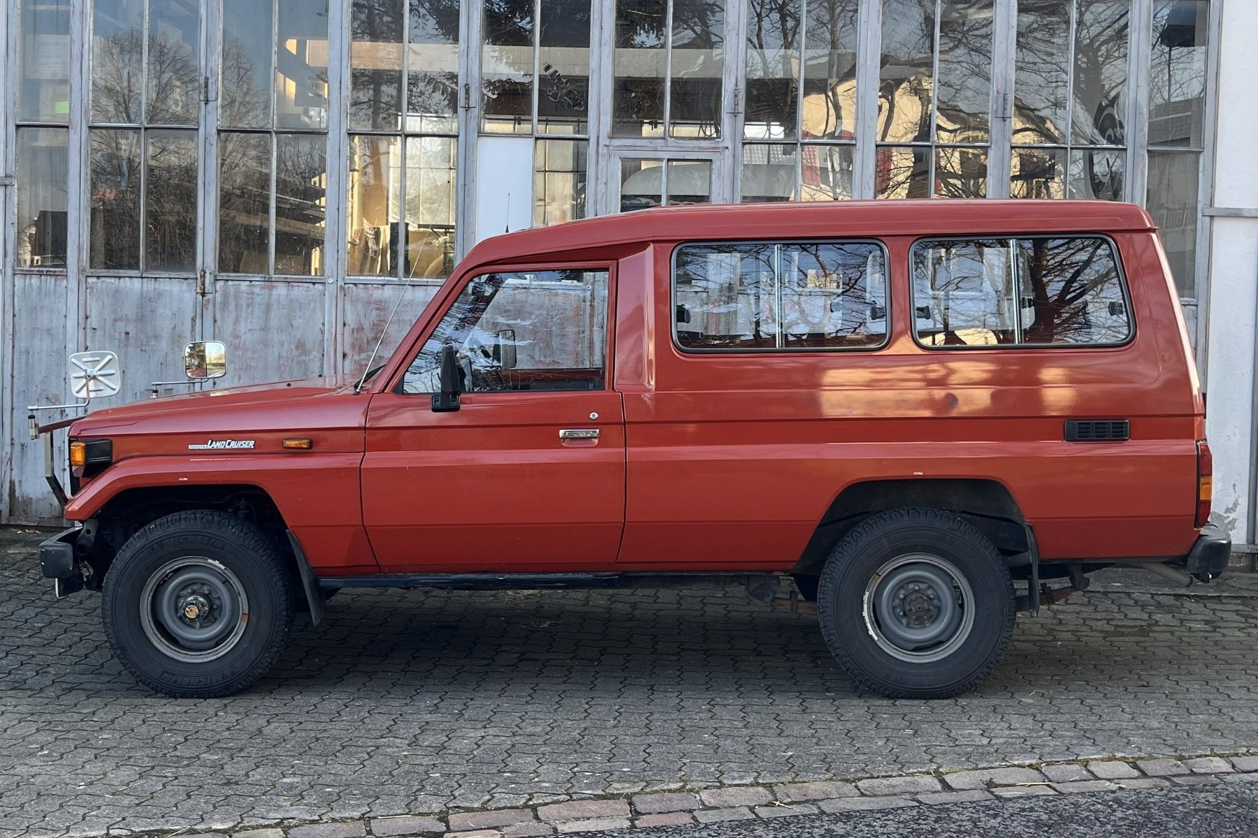 TOYOTA BJ 75
