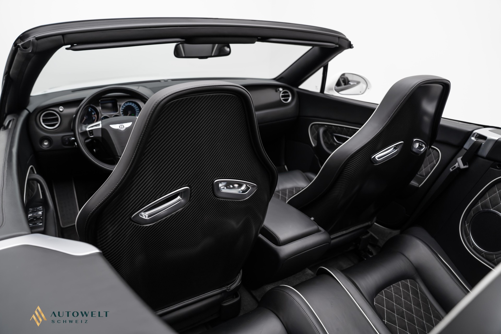 BENTLEY Continental Supersports Convertible 6.0 / Bugatti Sitze-image-7