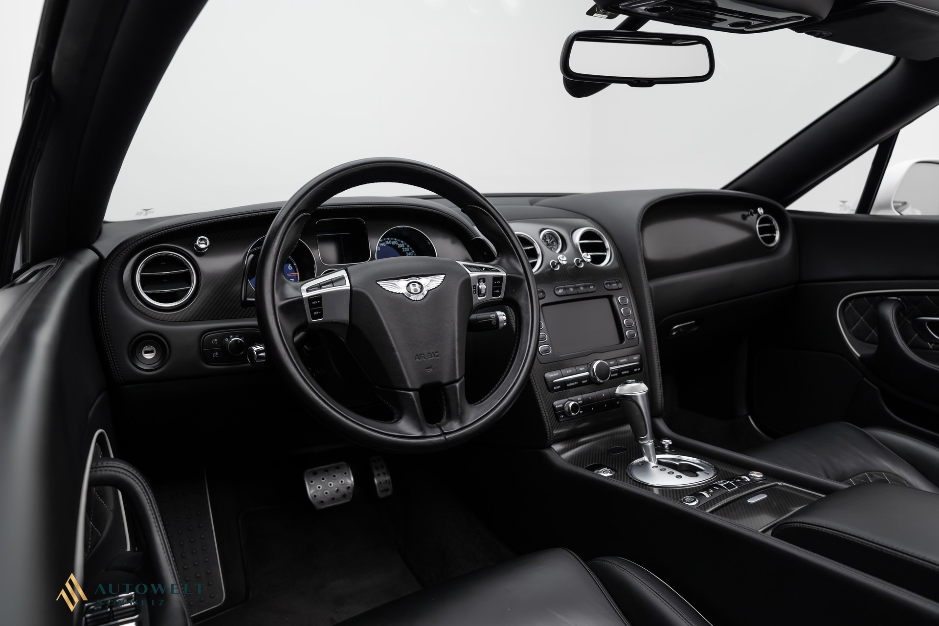 BENTLEY Continental Supersports Convertible 6.0 / Bugatti Sitze-image-5