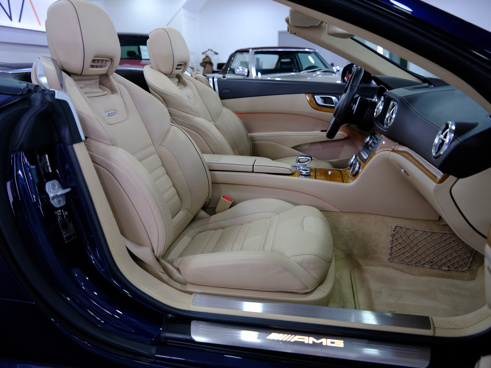 MERCEDES-BENZ SL 63 AMG Speedshift-image-13
