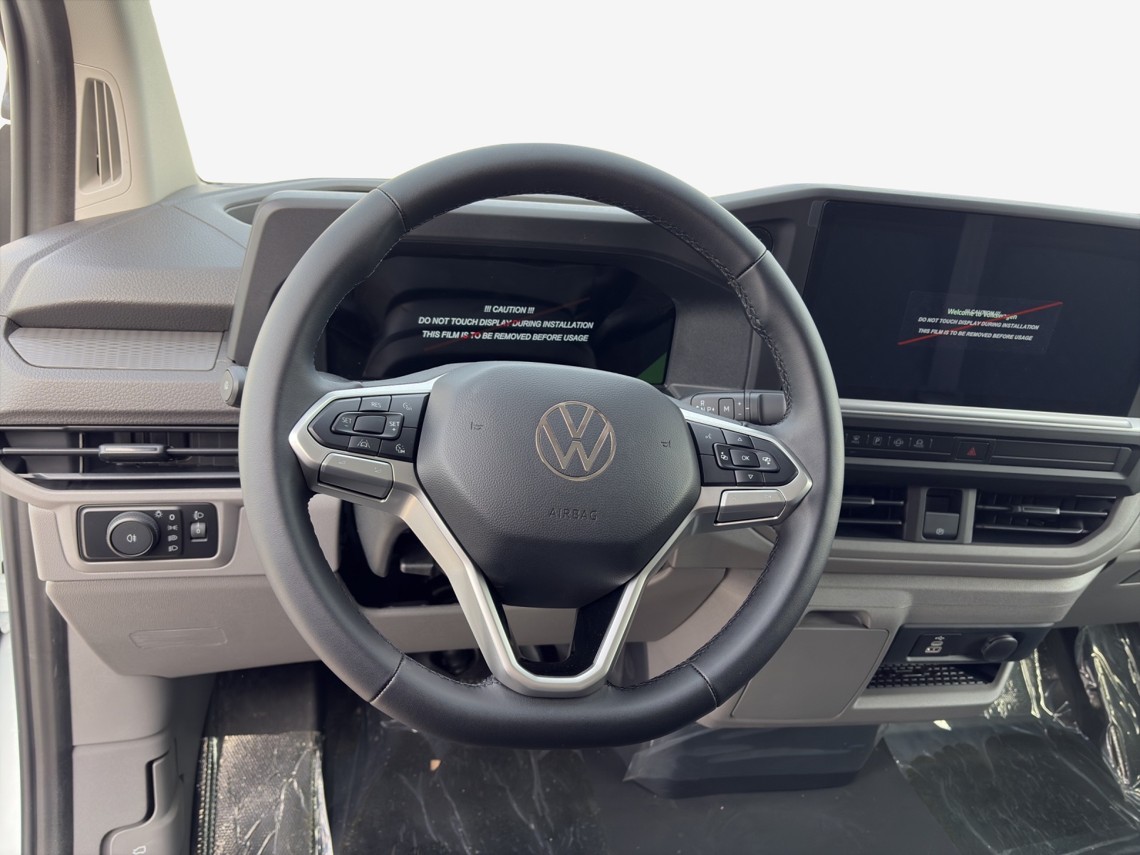 VW Transporter 2.0 TDI 4Motion Automat-image-9