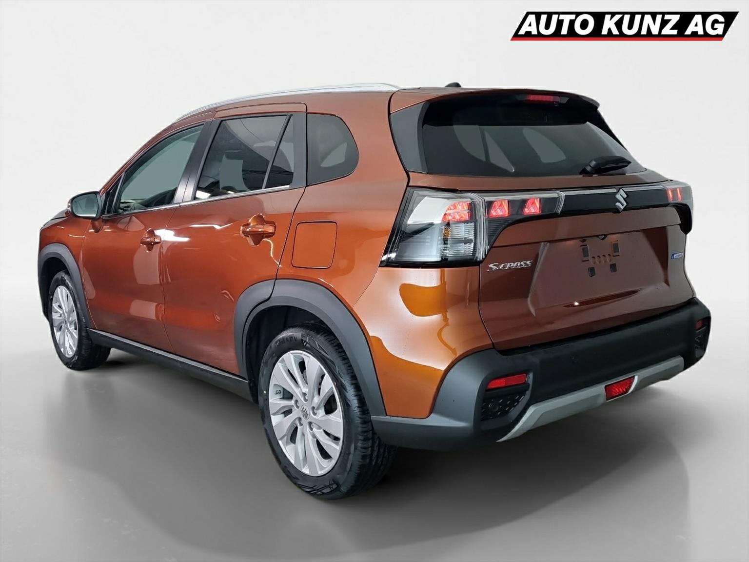 SUZUKI S-Cross 1.4 T Compact+ Hybrid 4x4-image-0