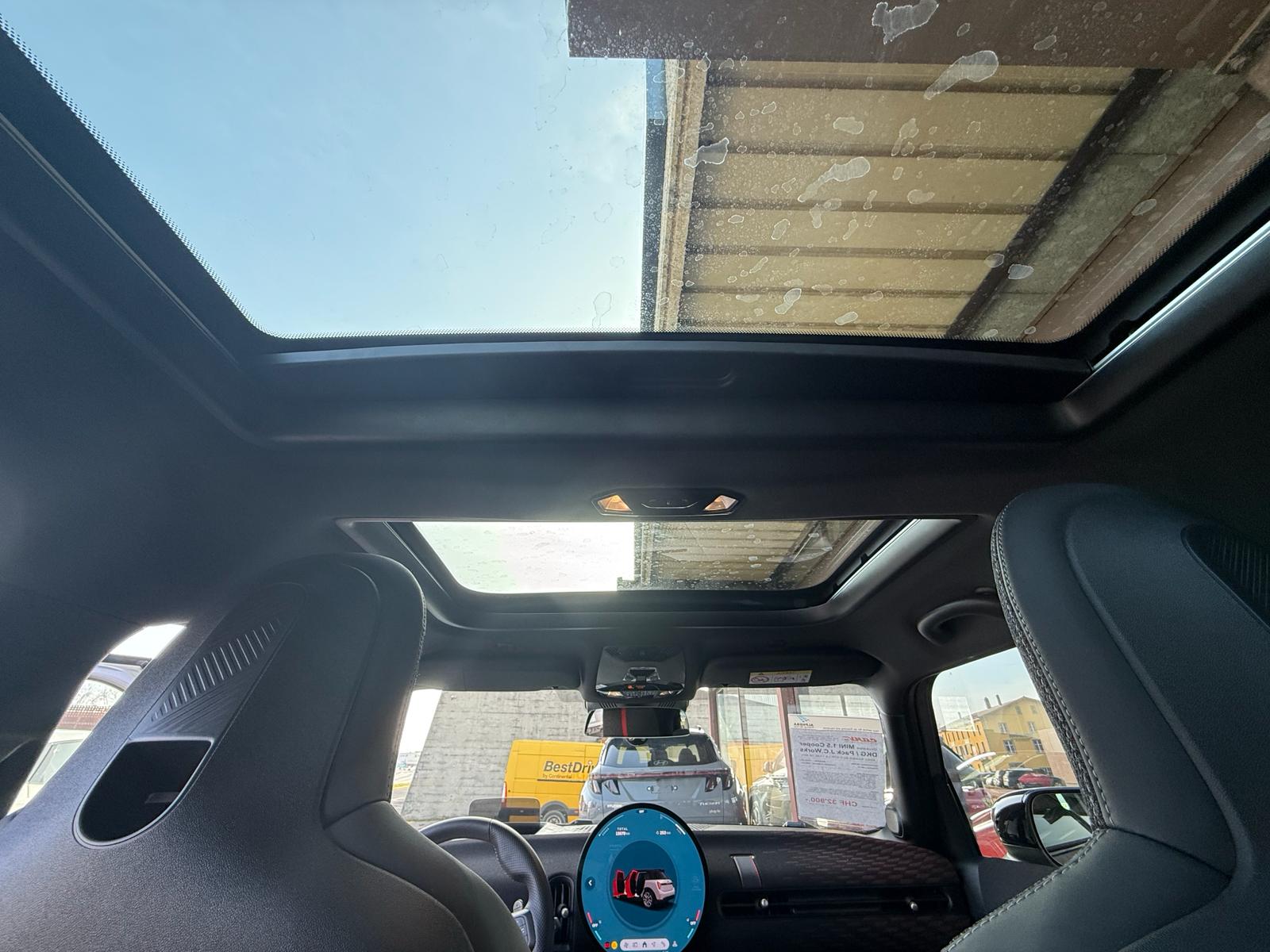 MINI 1.5i Cooper C SDKG-image-9